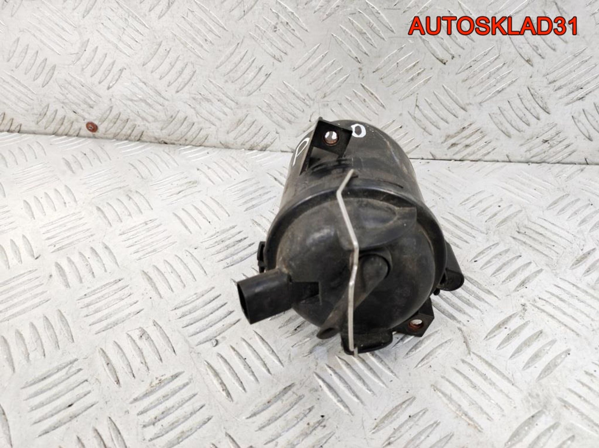 Фара противотуманная правая VW Polo 4 6Q0941700, 1400 рублей, Дубовое