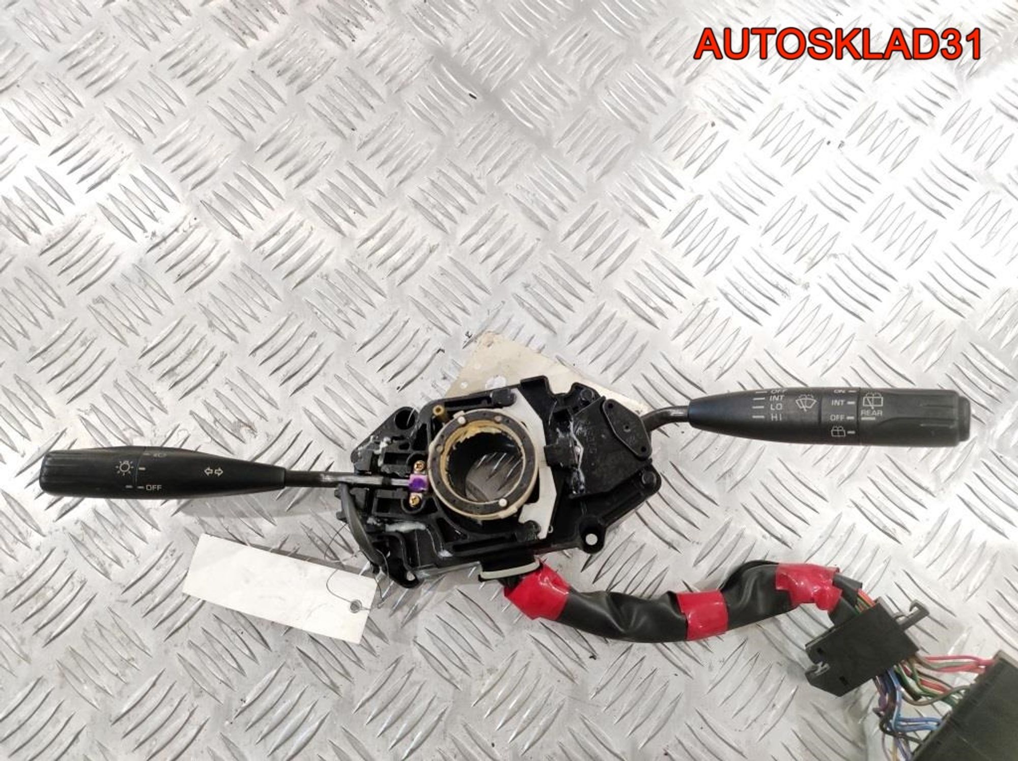 Переключатель подрулевой Toyota Corolla 7 843101A440, 1200 рублей, Дубовое