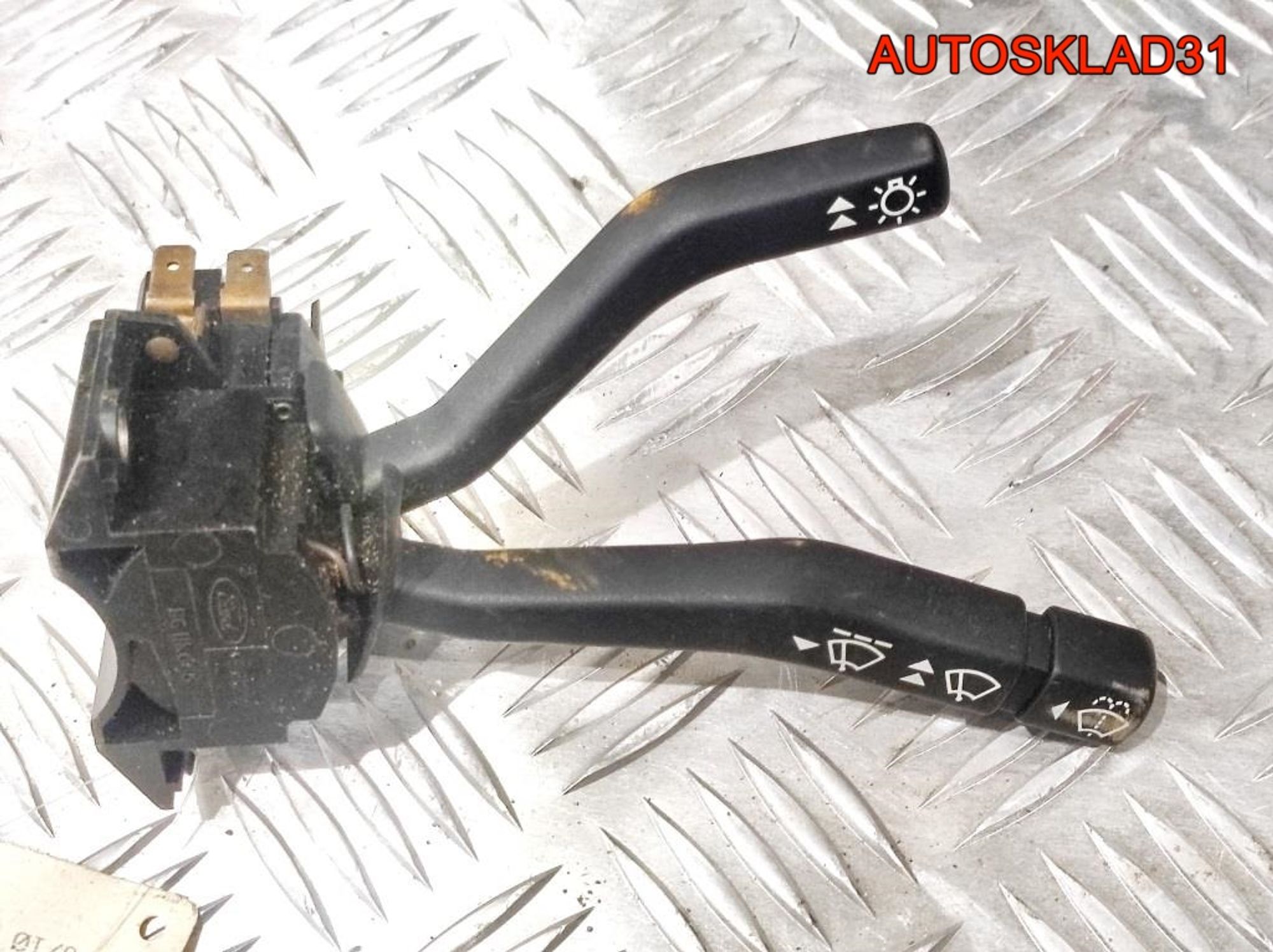 Переключатель стеклоочистителей Ford Sierra 90BG11K665CD, 1000 рублей, Дубовое