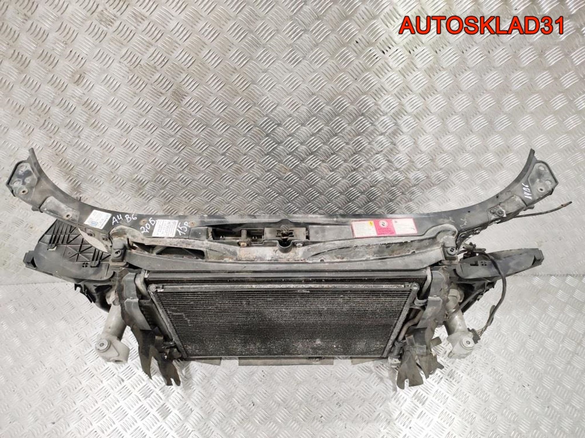 Панель передняя в сборе Audi A4 B6 2,0 Бензин (Р), 18000 рублей, Дубовое