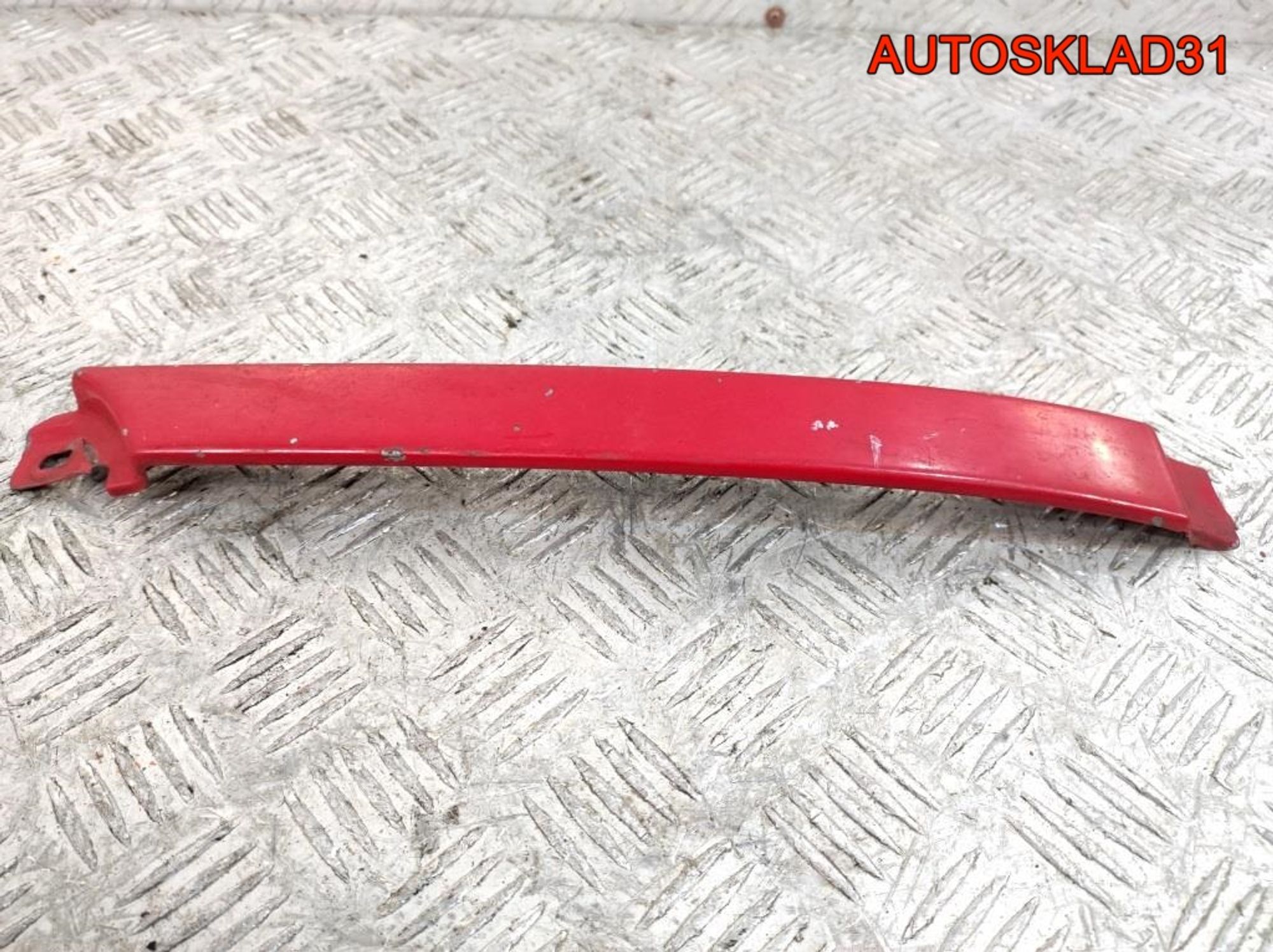 Планка под фару правая Audi A6 C4 4A0853208D, 1200 рублей, Дубовое