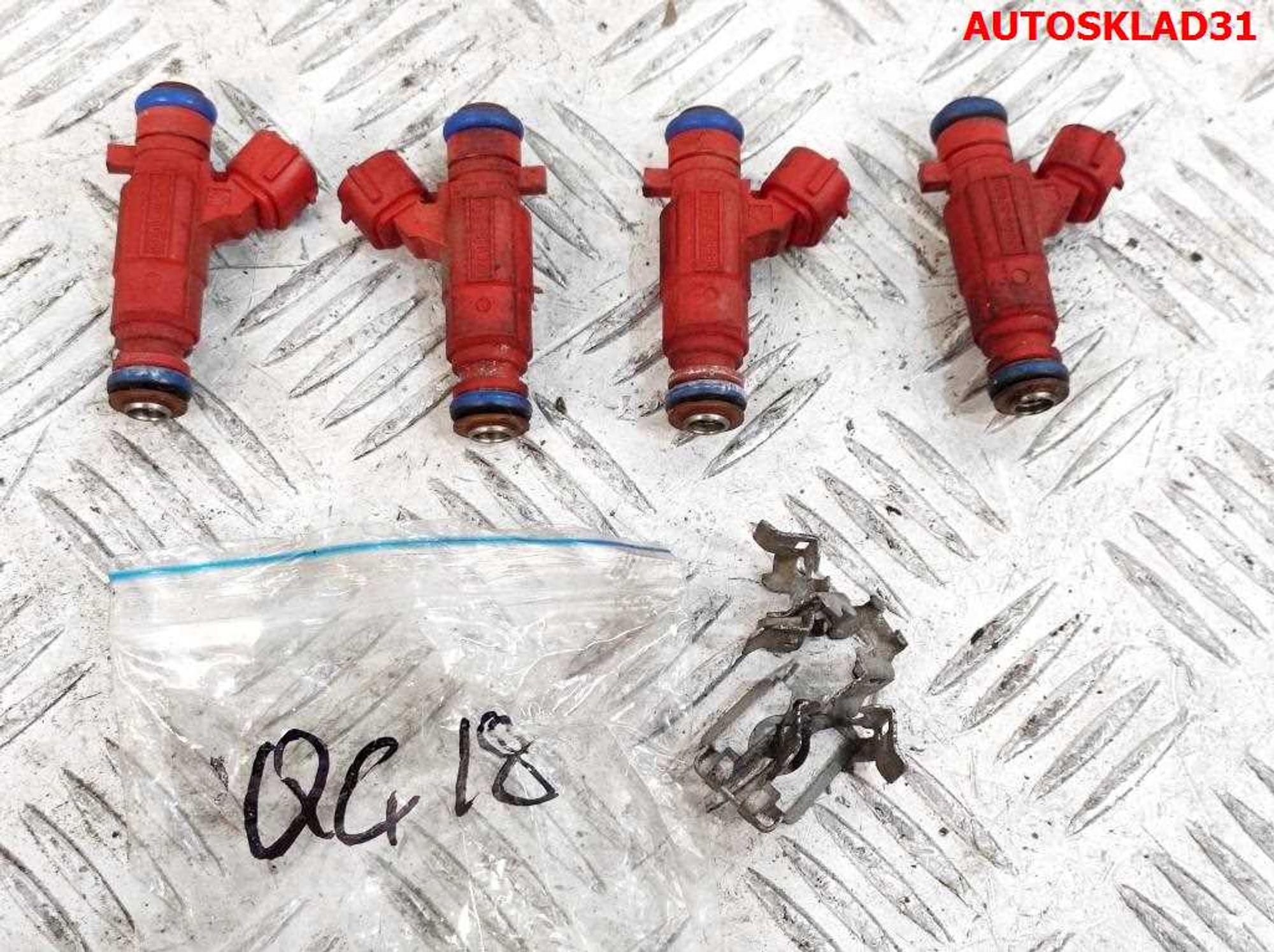 Форсунка топливная Nissan Almera N16 1,8 QG18 0280155940 Цена за Одну форсунку, 800 рублей, Дубовое