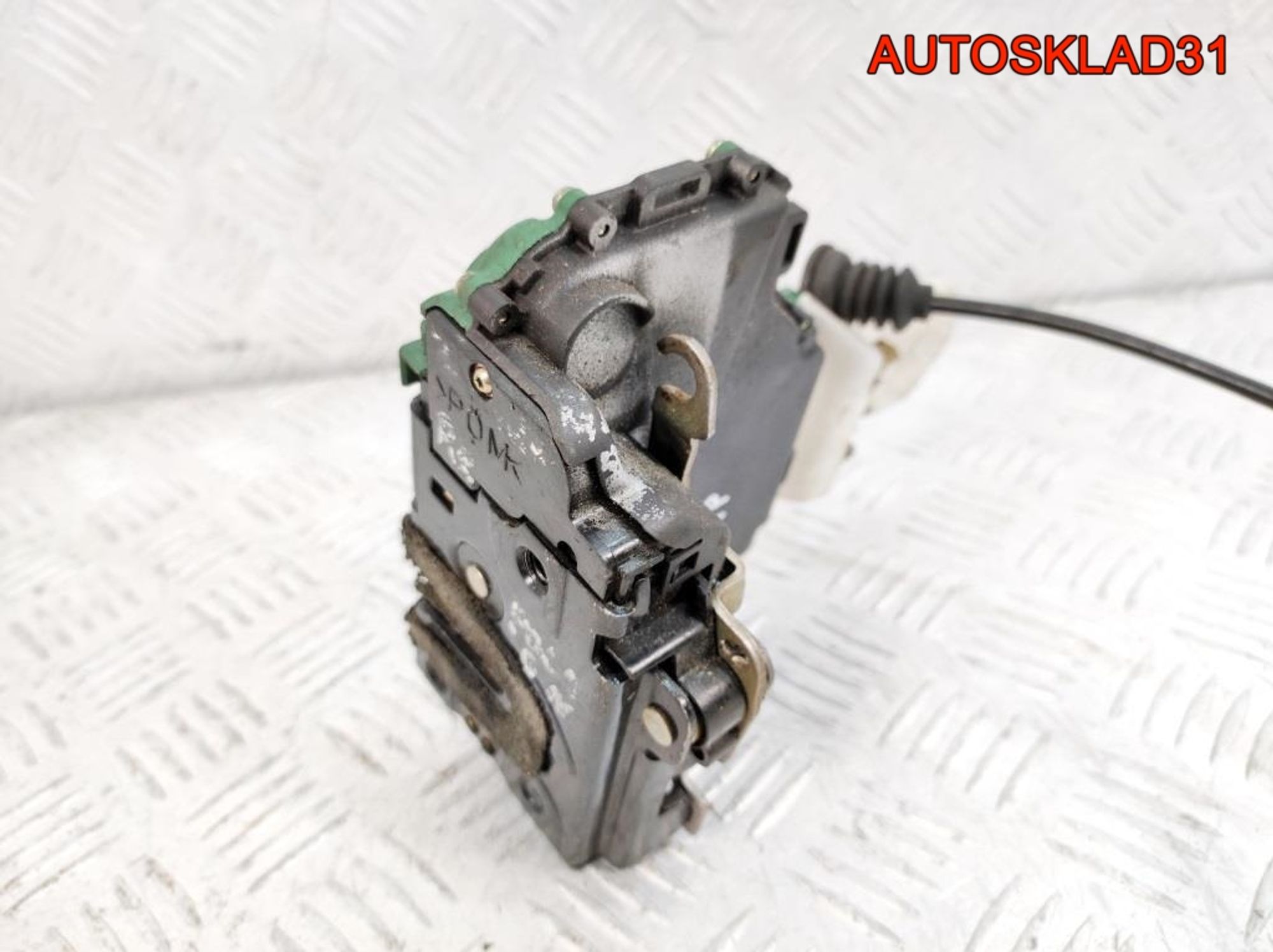 Замок двери передней правой VW Polo 4 3B1837016BG, 2200 рублей, Дубовое