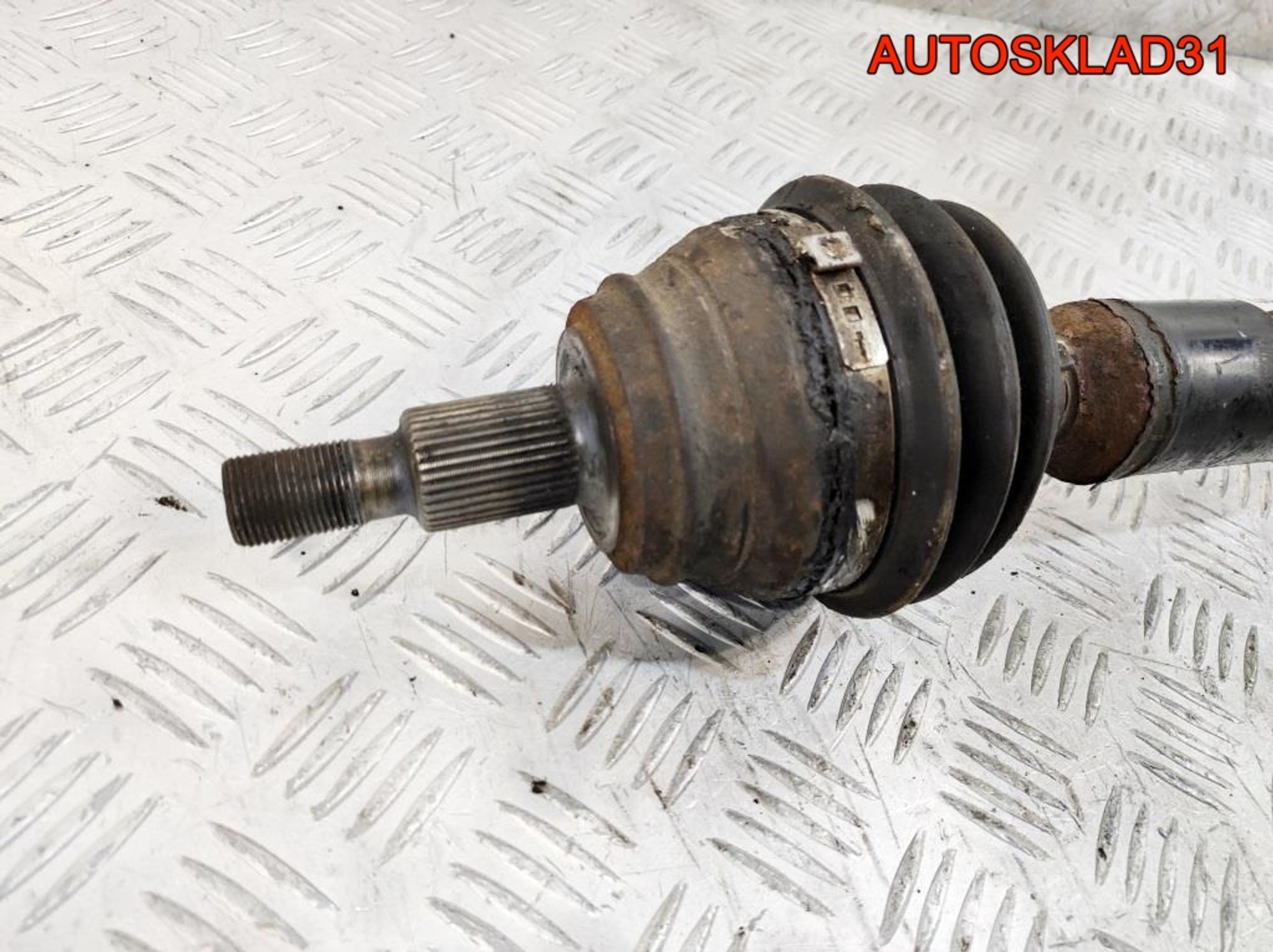 Полуось передняя правая VW Golf 4 1,8 Бензин 1J0407272CT, 4100 рублей, Дубовое