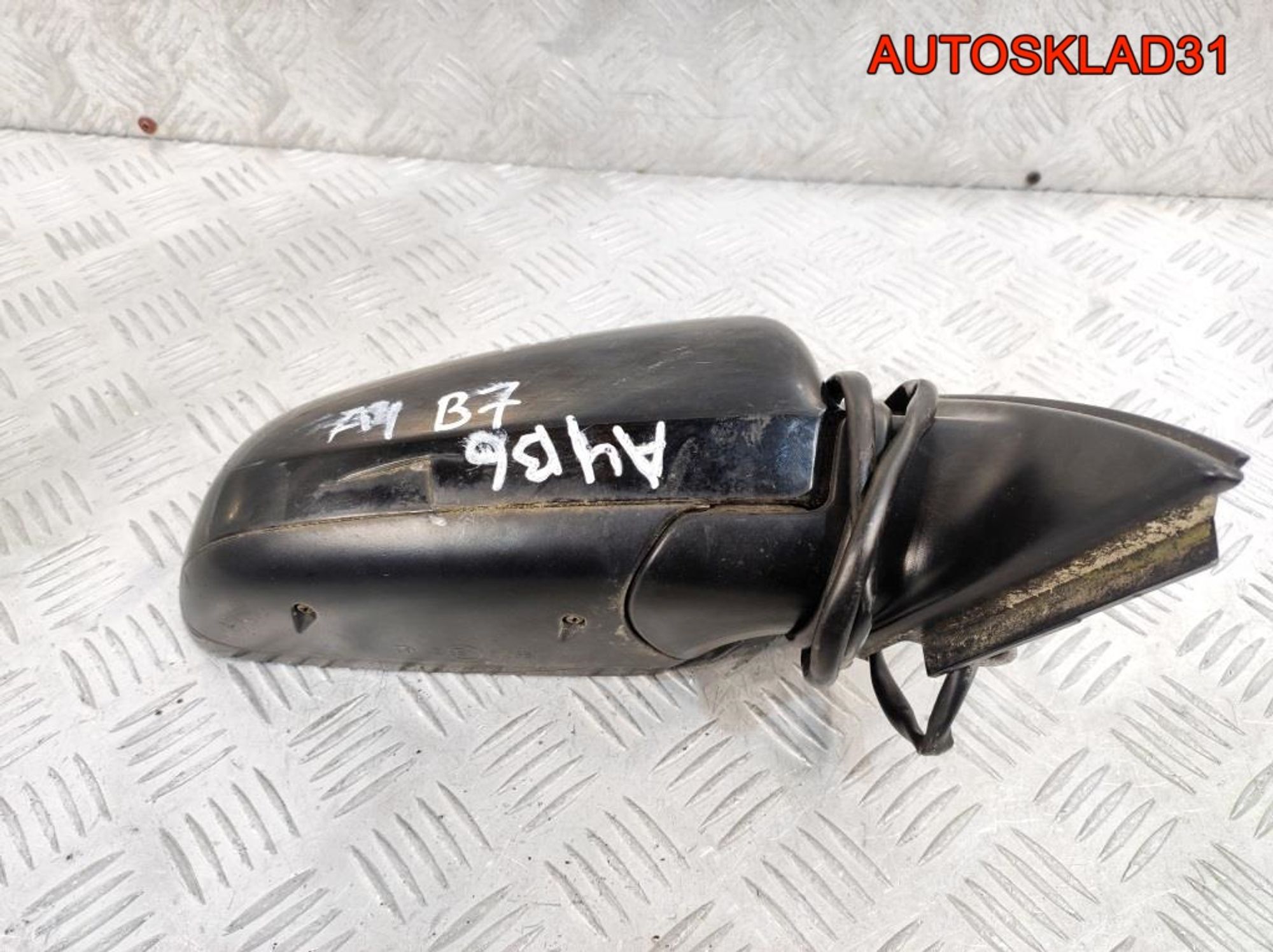Зеркало правое 7 контактов Audi A4 B6 8E2858532AС, 3600 рублей, Дубовое