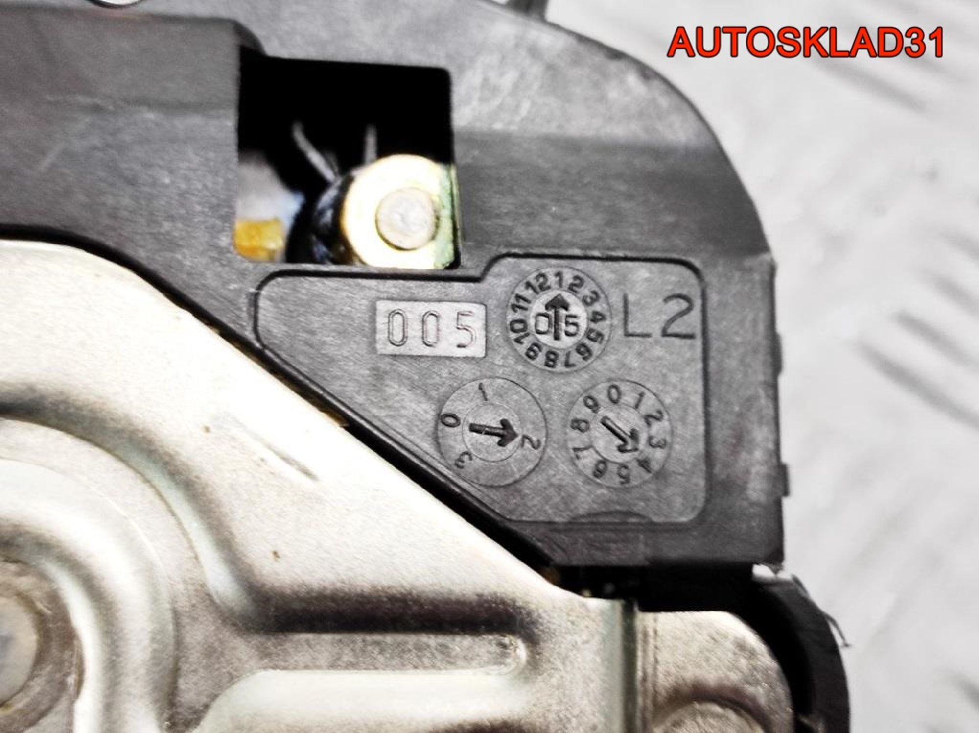 Замок двери задней левой Mercedes W211 A2117300535, 2300 рублей, Дубовое