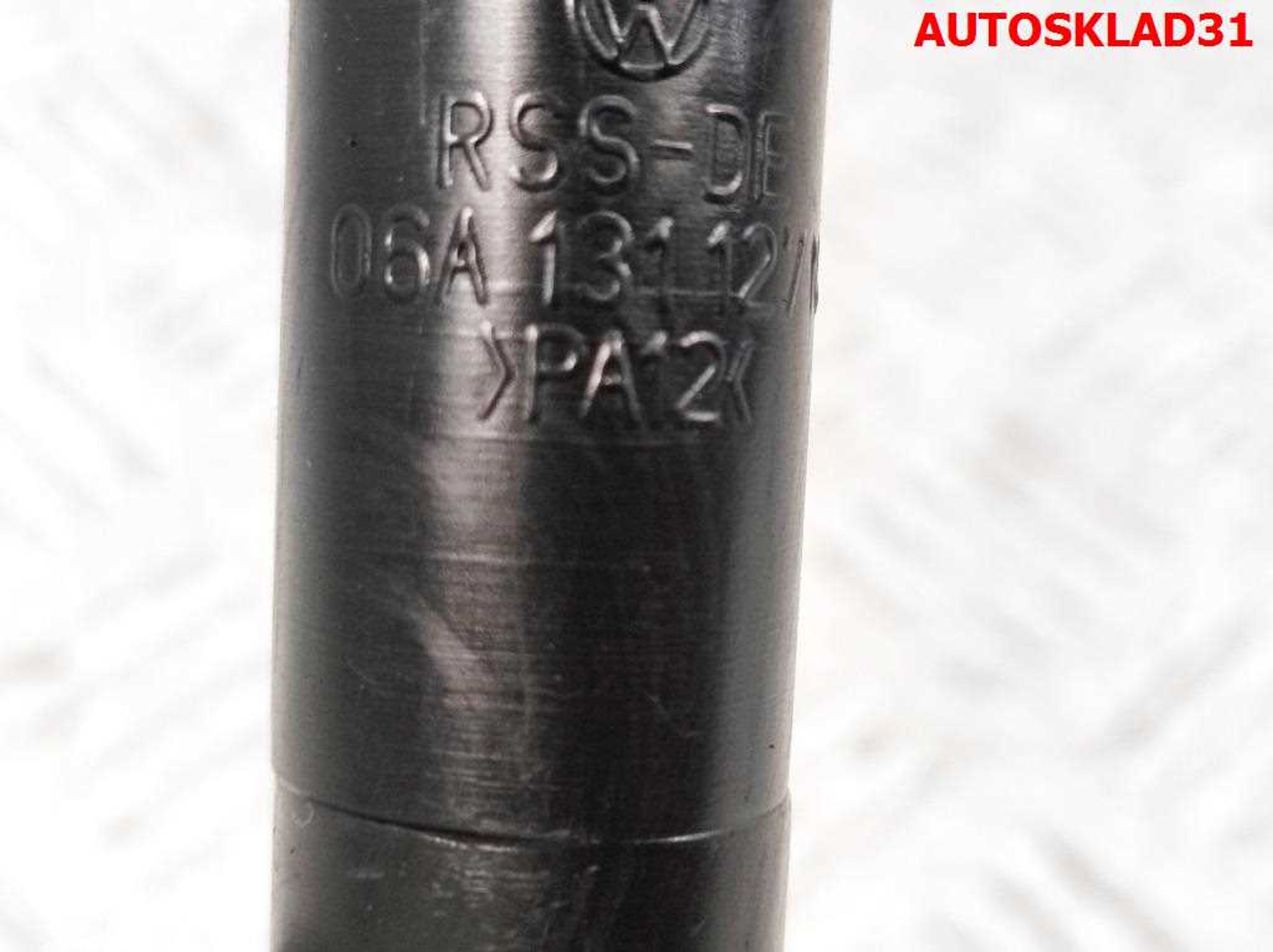 Патрубок вентиляции картерных газов Skoda Octavia A4 06A131127N, 700 рублей, Дубовое