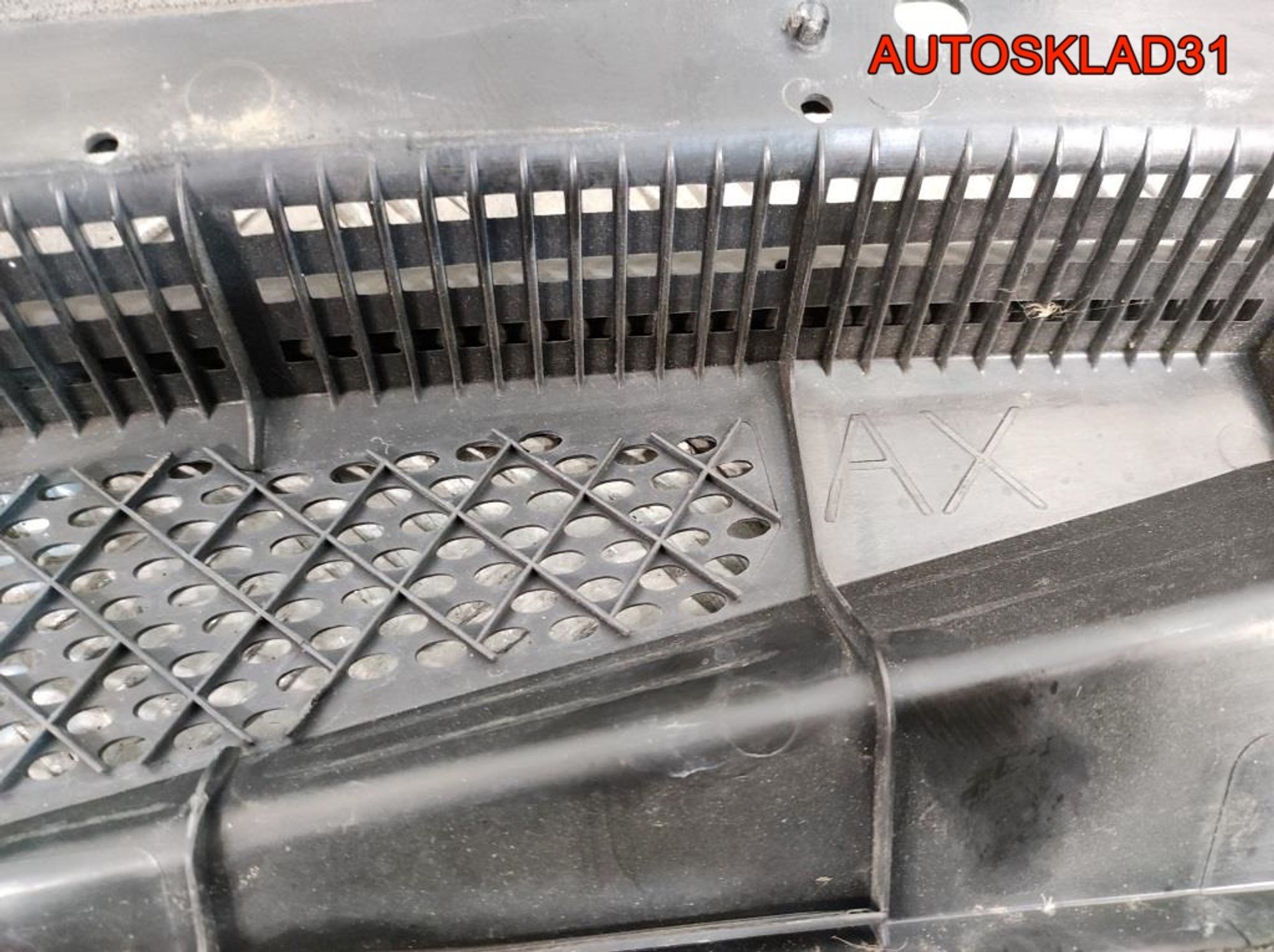 Решетка стеклоочистителя Nissan Micra K12 66862AX700, 3200 рублей, Дубовое