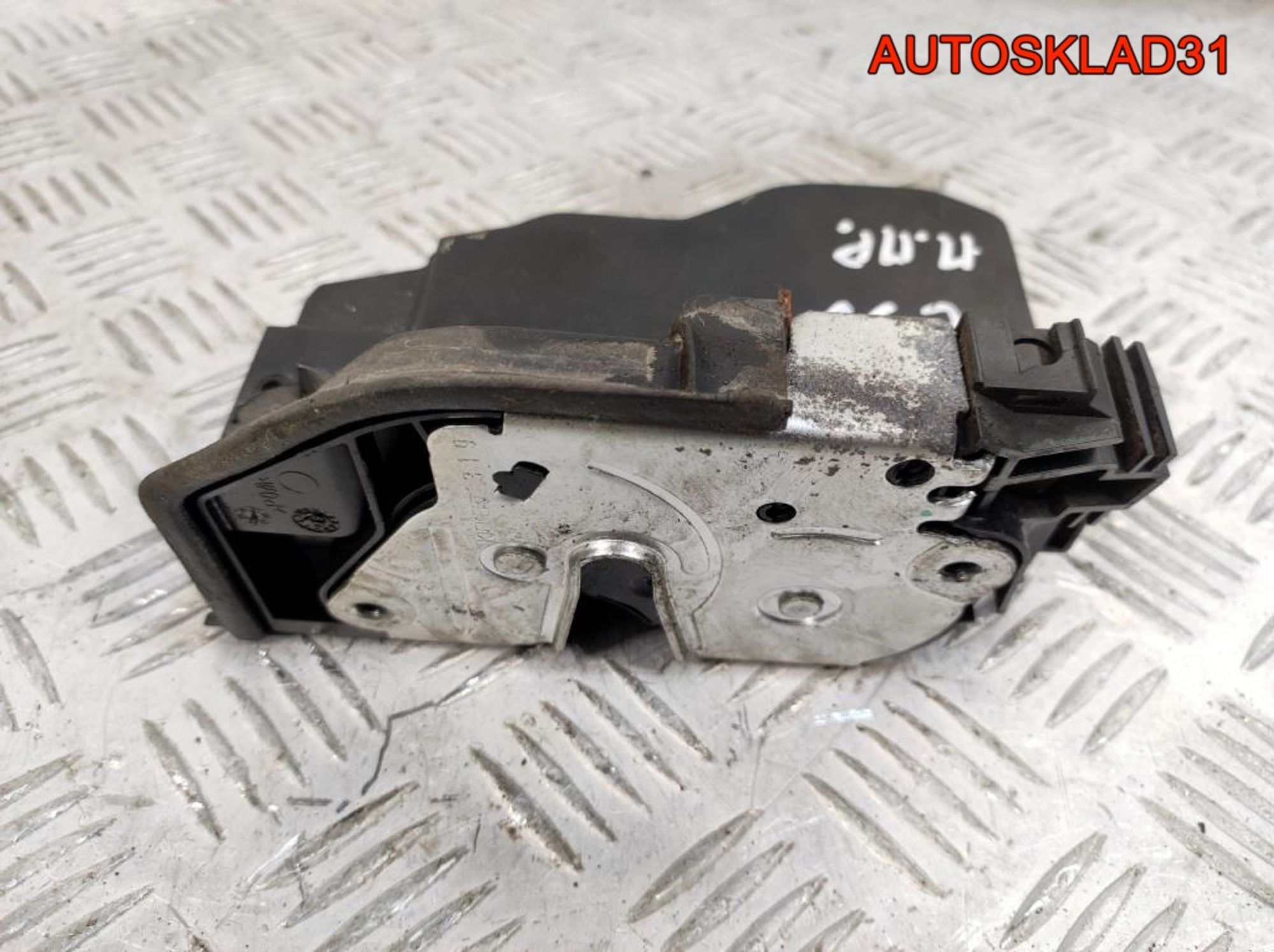 Замок двери передней правой BMW E90 51217229458, 6200 рублей, Дубовое