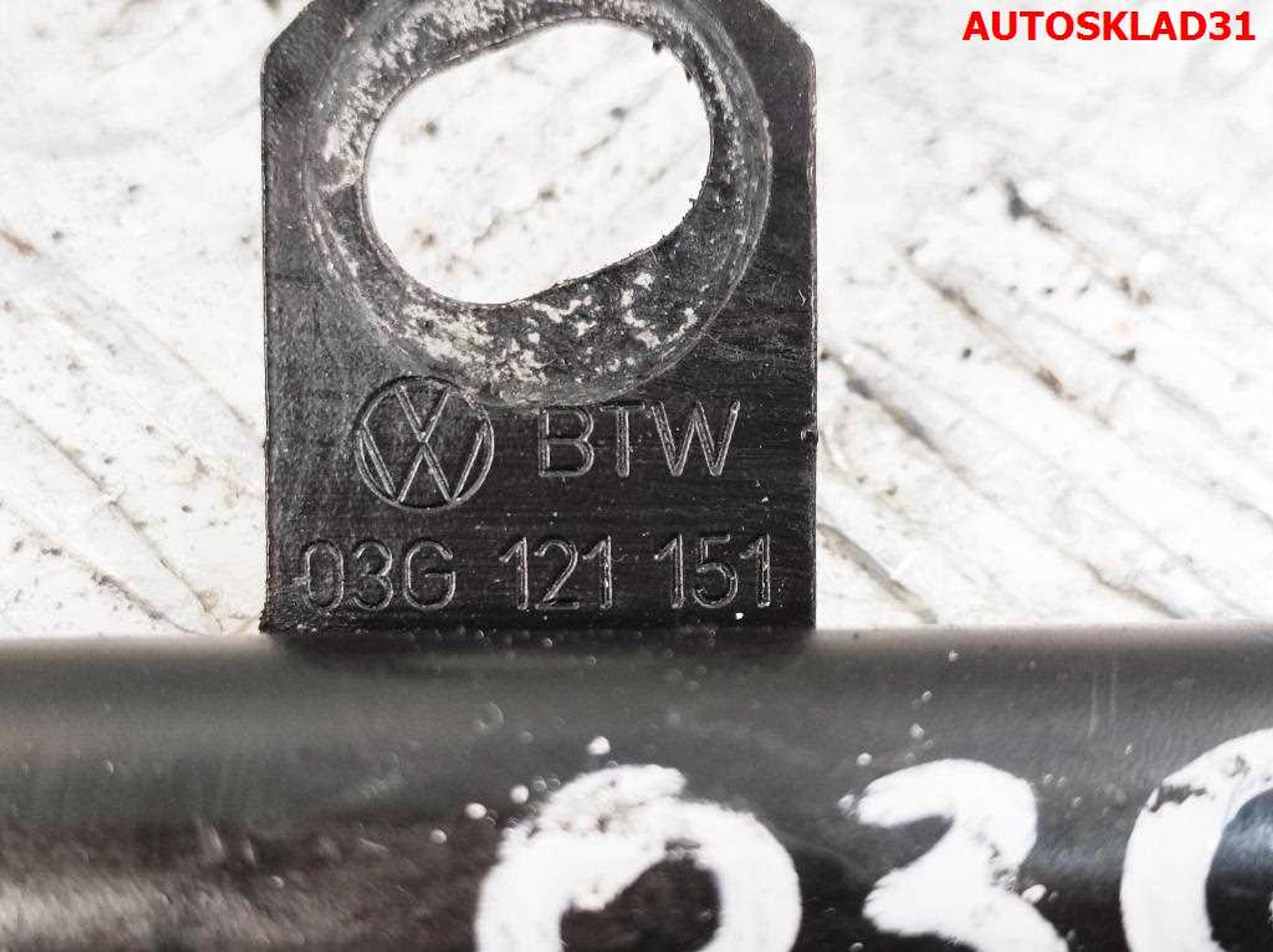 Трубка охлаждающей жидкости VW Passat B6 2,0 Дизель 03G121151, 1600 рублей, Дубовое