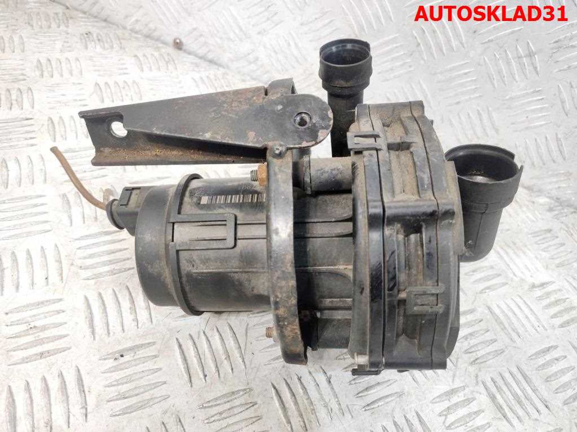 Насос воздушный VW Golf 4 2,0 AQY Бензин 06A959253, 2600 рублей, Дубовое