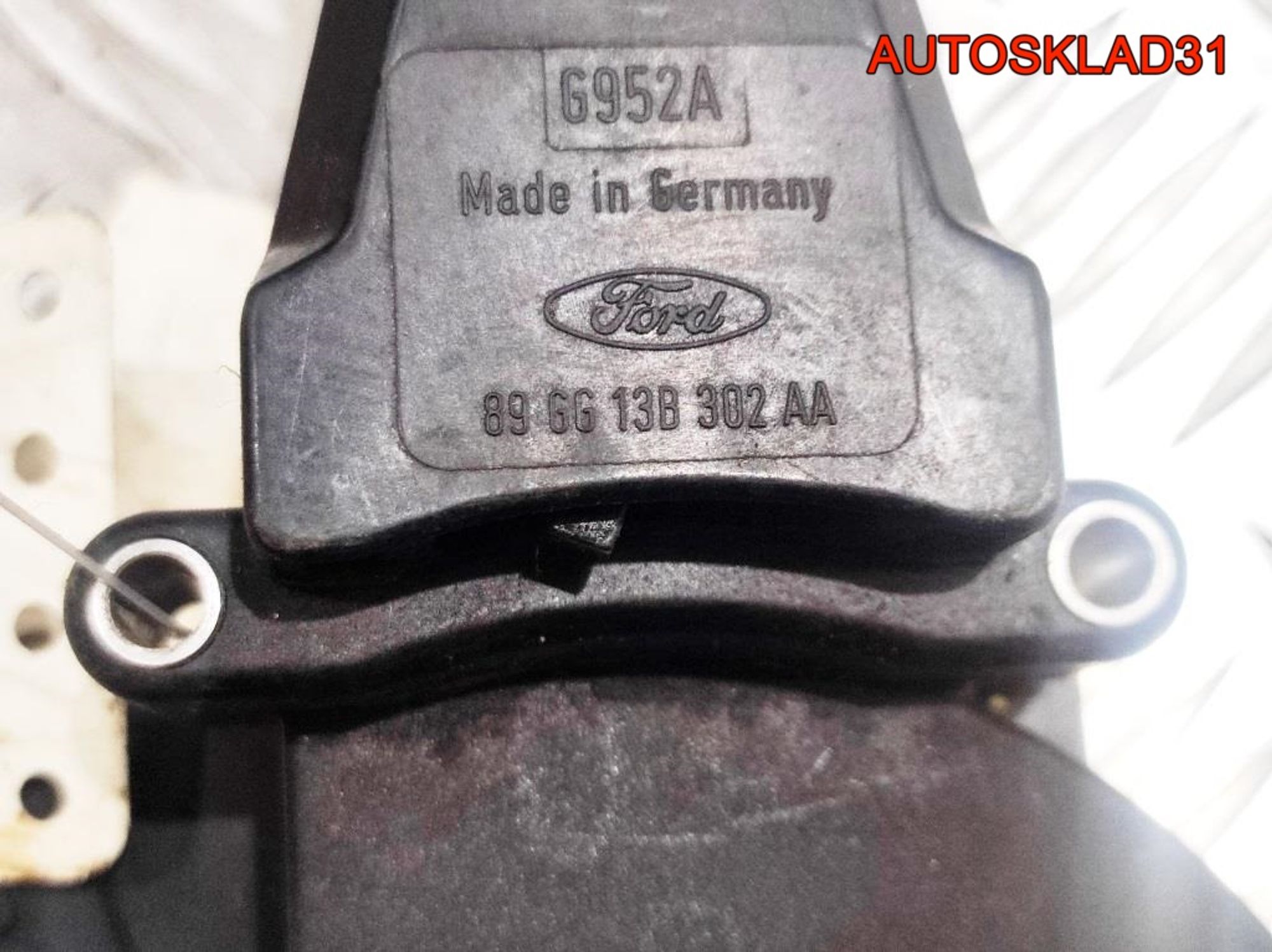 Переключатель поворотов Ford Scorpio 1 89GG13B302AA, 1000 рублей, Дубовое