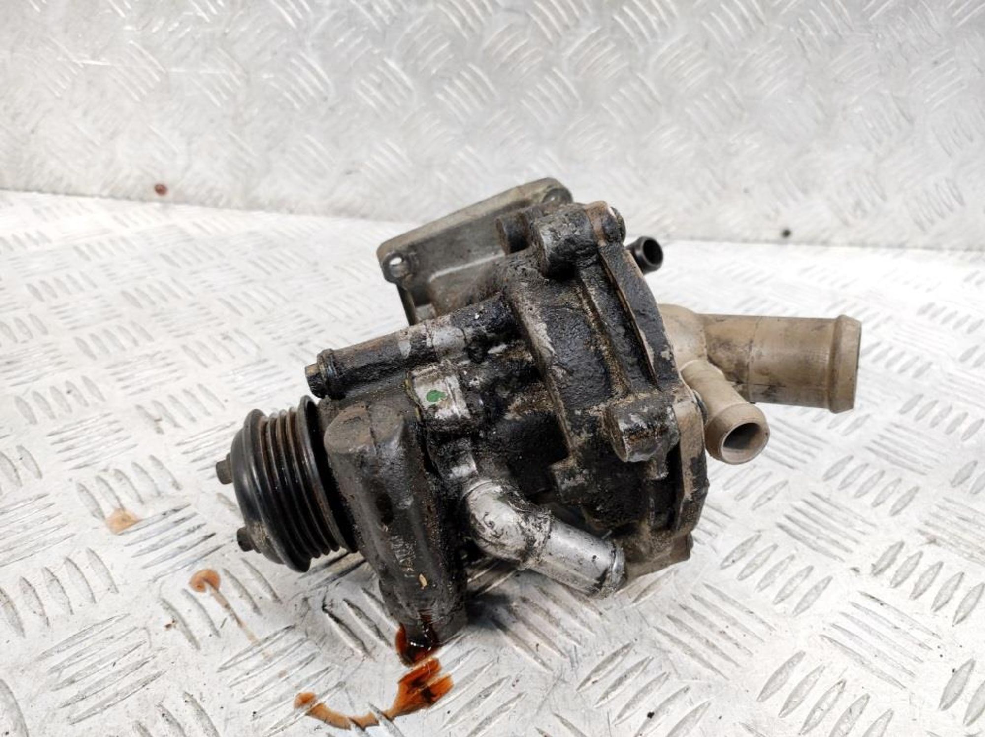 Насос ГУР Ford Mondeo 3 2,0 Дизель XS713A674BE, 4500 рублей, Дубовое