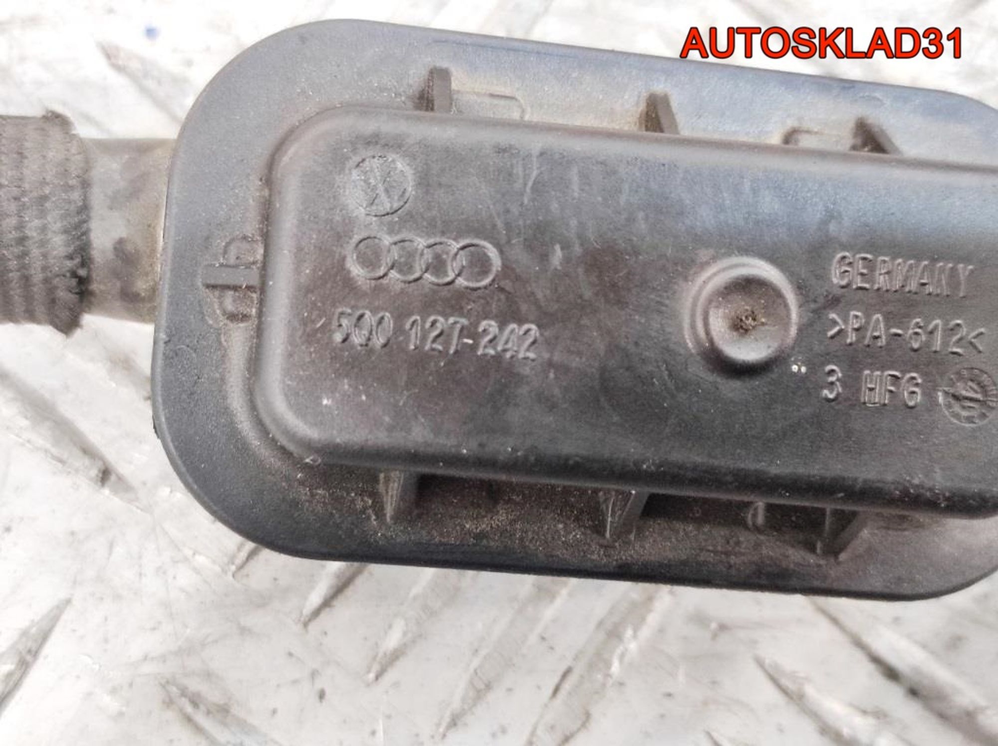 Трубка топливная VW Tiguan 2,0 Дизель 04L201360M, 2000 рублей, Дубовое