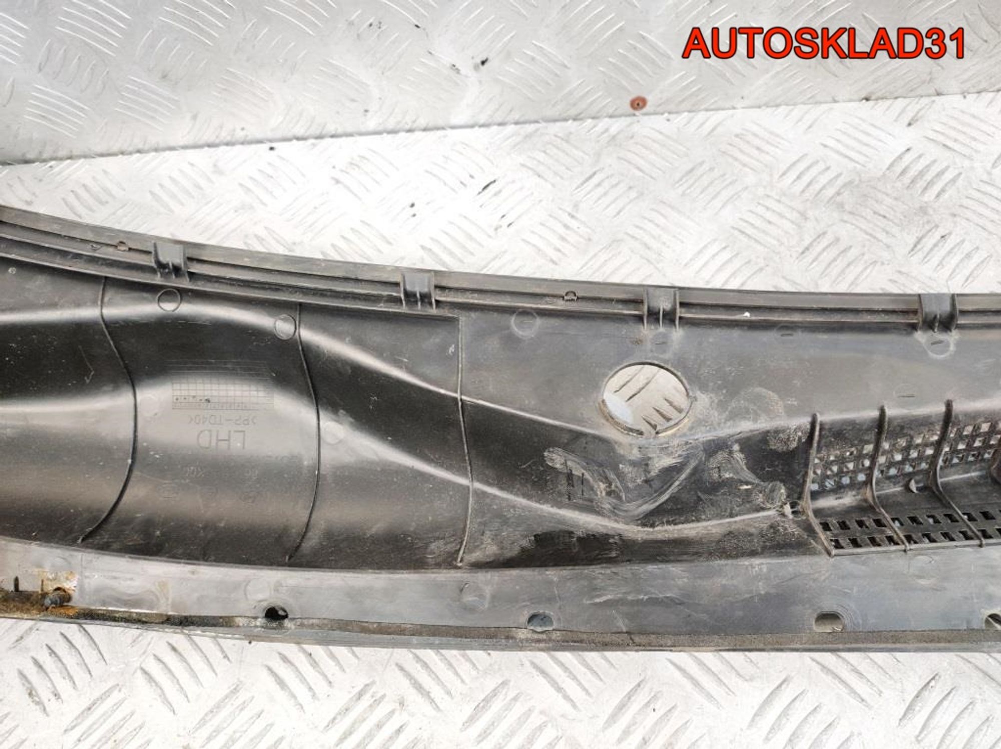 Решетка стеклоочистителя Hyundai Sonata 5 861503K000, 2300 рублей, Дубовое