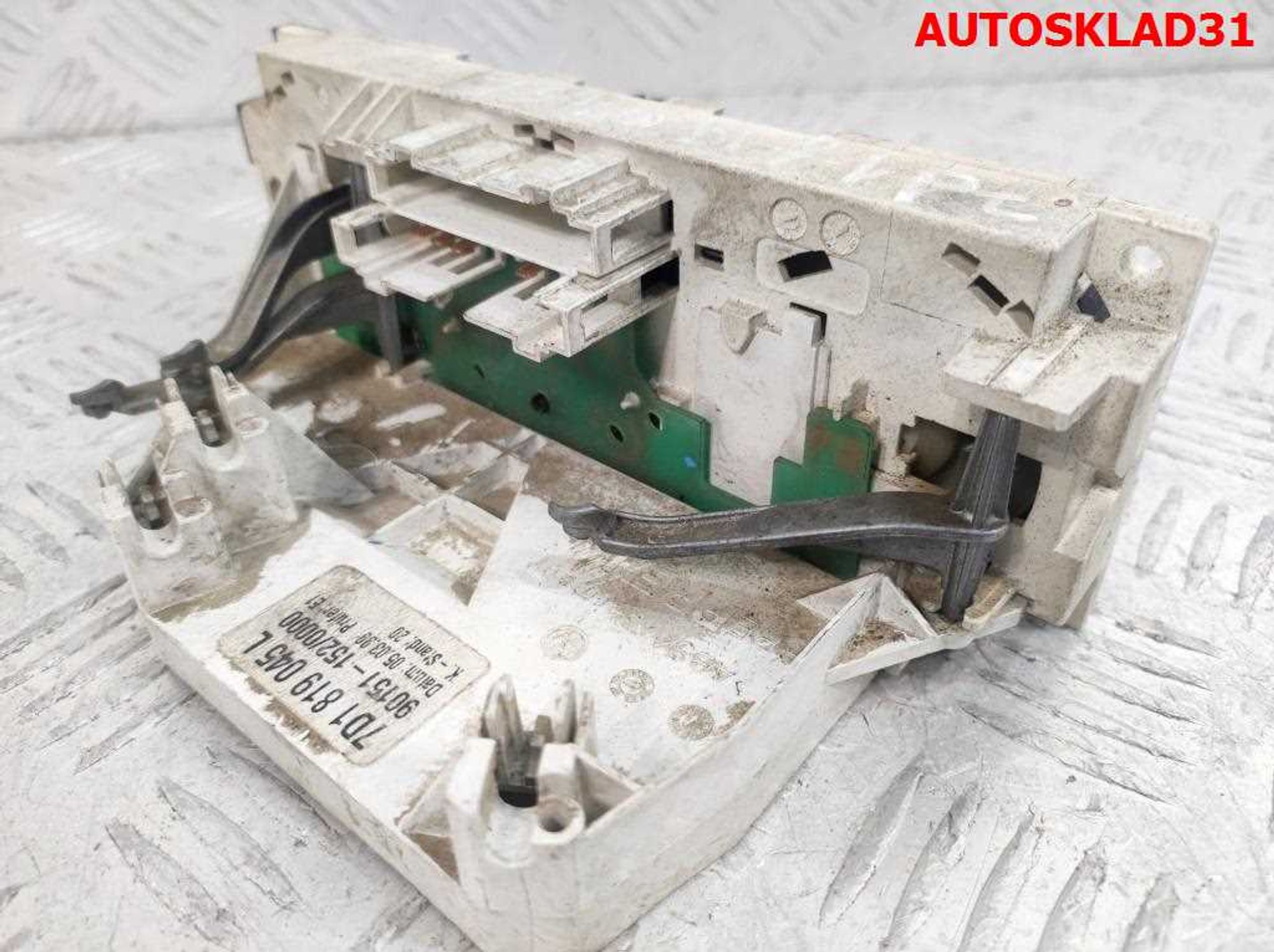 Блок управления отопителем Volkswagen 7D1819045L, 3500 рублей, Дубовое