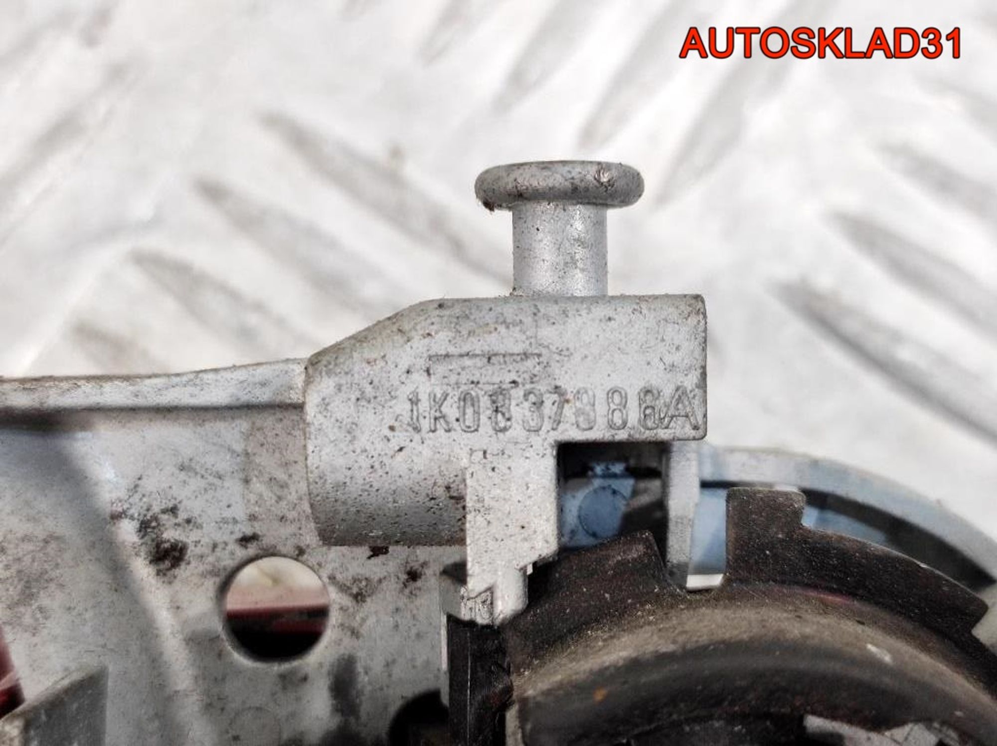 Ручка двери передняя правая Skoda Fabia 5J0837885C, 1800 рублей, Дубовое