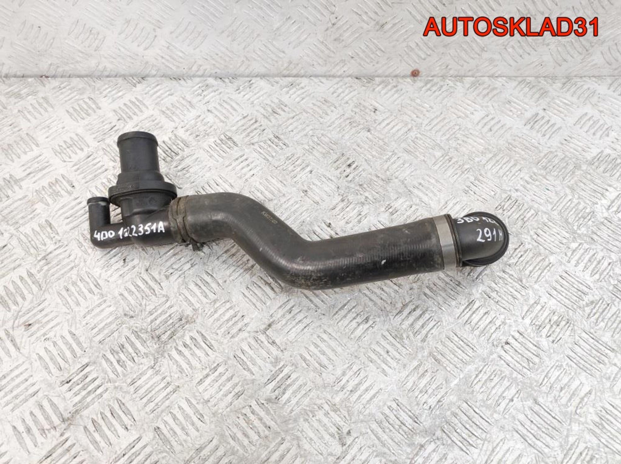 Патрубок радиатора VW Passat B6 2,0 Бензин 3B0122291H, 5000 рублей, Дубовое