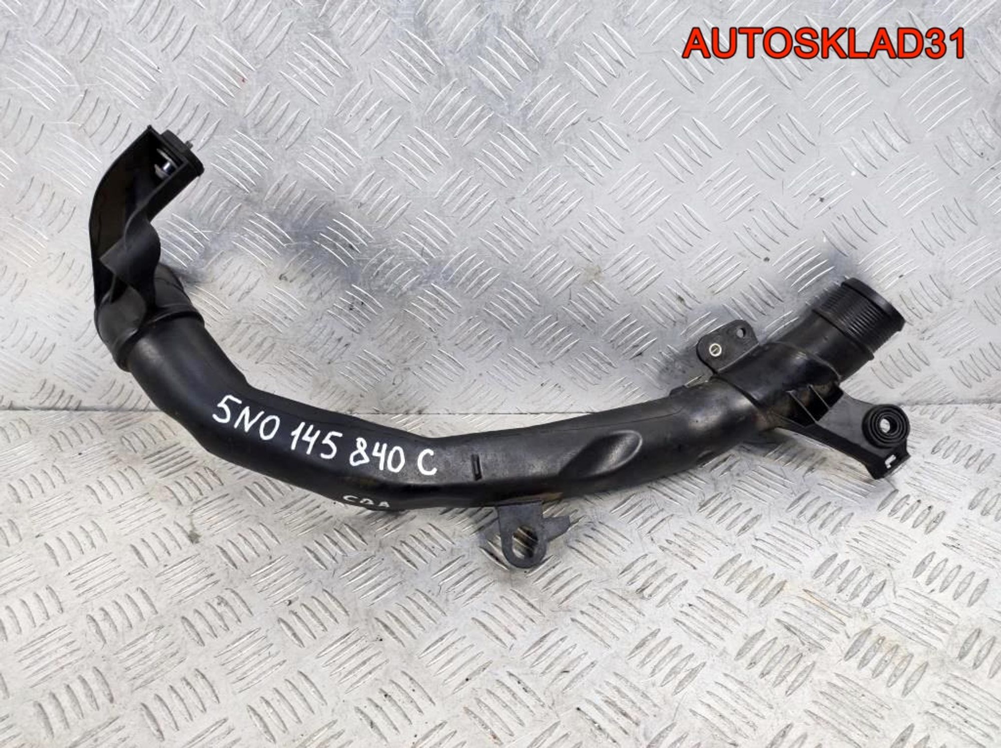 Патрубок интеркулера VW Passat B6 5N0145840C, 1700 рублей, Дубовое