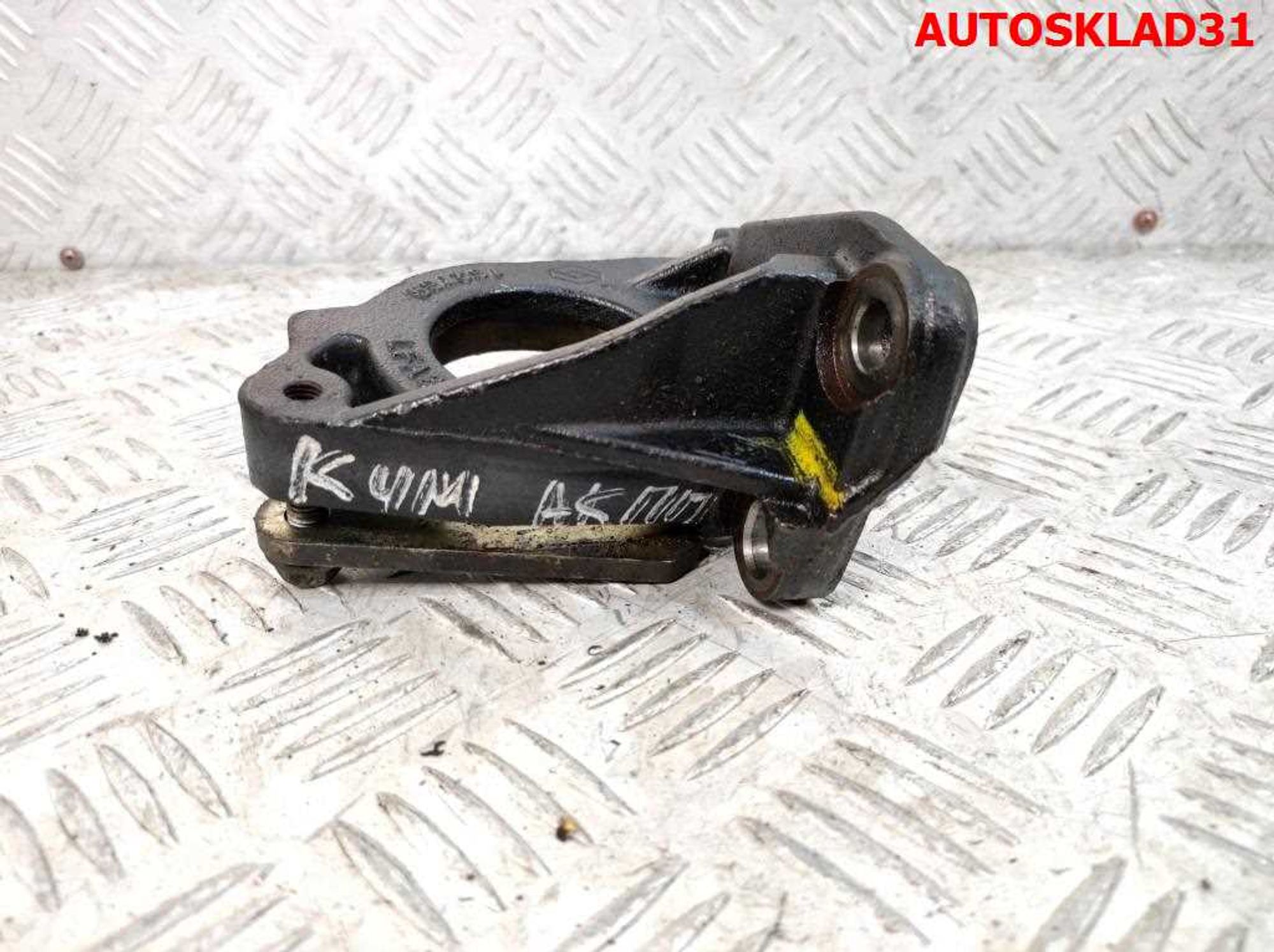 Кронштейн промежуточного вала Renault Scenic 1 1,6 K4M АКПП 8200162769, 3500 рублей, Дубовое