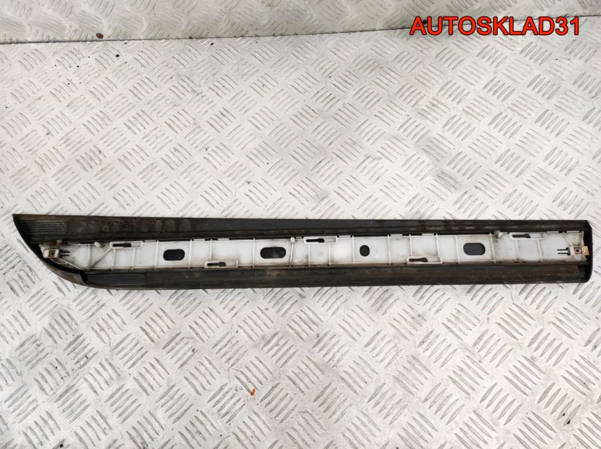 Молдинг задней левой двери Audi A6 C6 4F0853969L, 2300 рублей, Дубовое