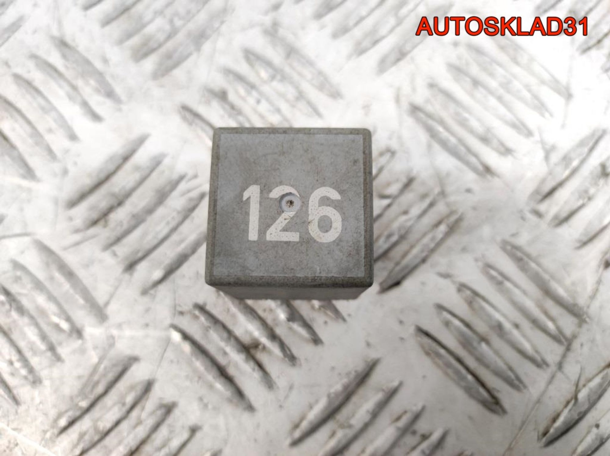 Реле топливного насоса Skoda Fabia 1 1H0911251, 600 рублей, Дубовое