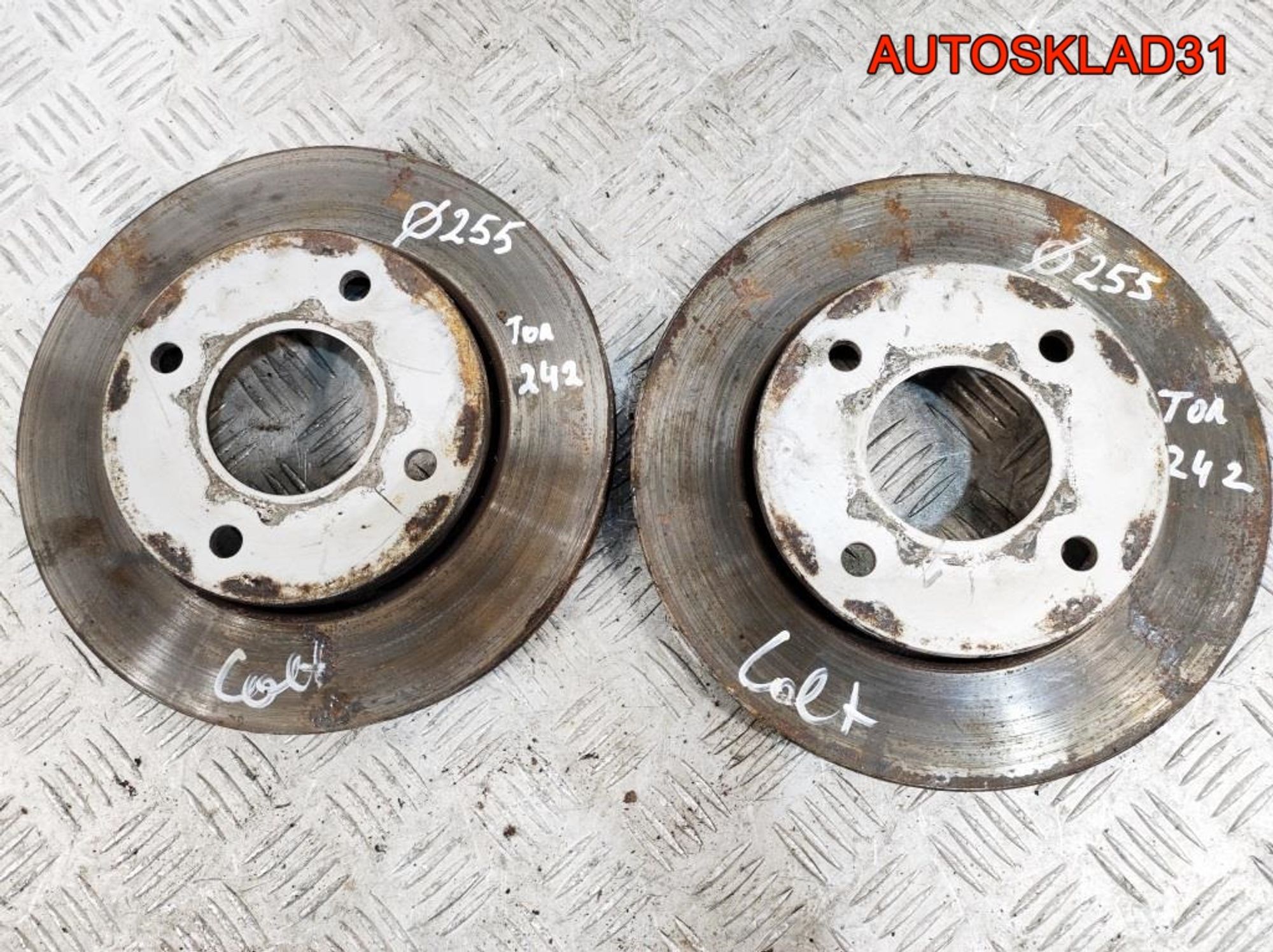 Диск тормозной передний Mitsubishi Colt 4 Z30, 2700 рублей, Дубовое