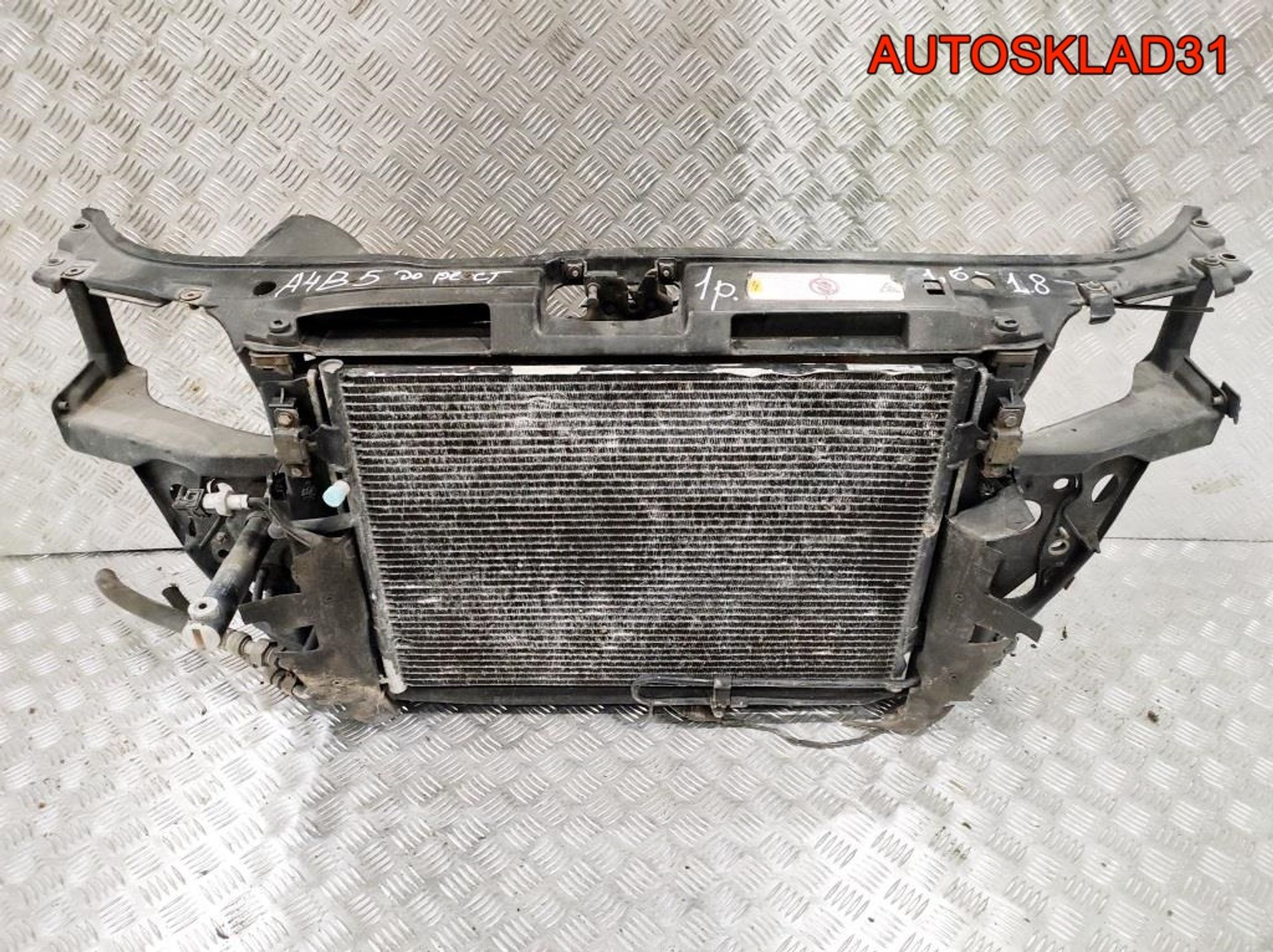 Панель передняя в сборе Audi A4 B5 Дорест 8D0805594, 15000 рублей, Дубовое
