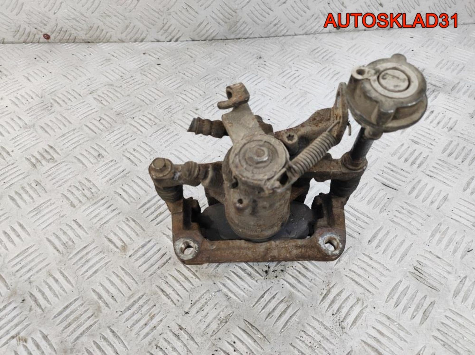 Суппорт тормозной задний правый Chevrolet Cruze, 4500 рублей, Дубовое