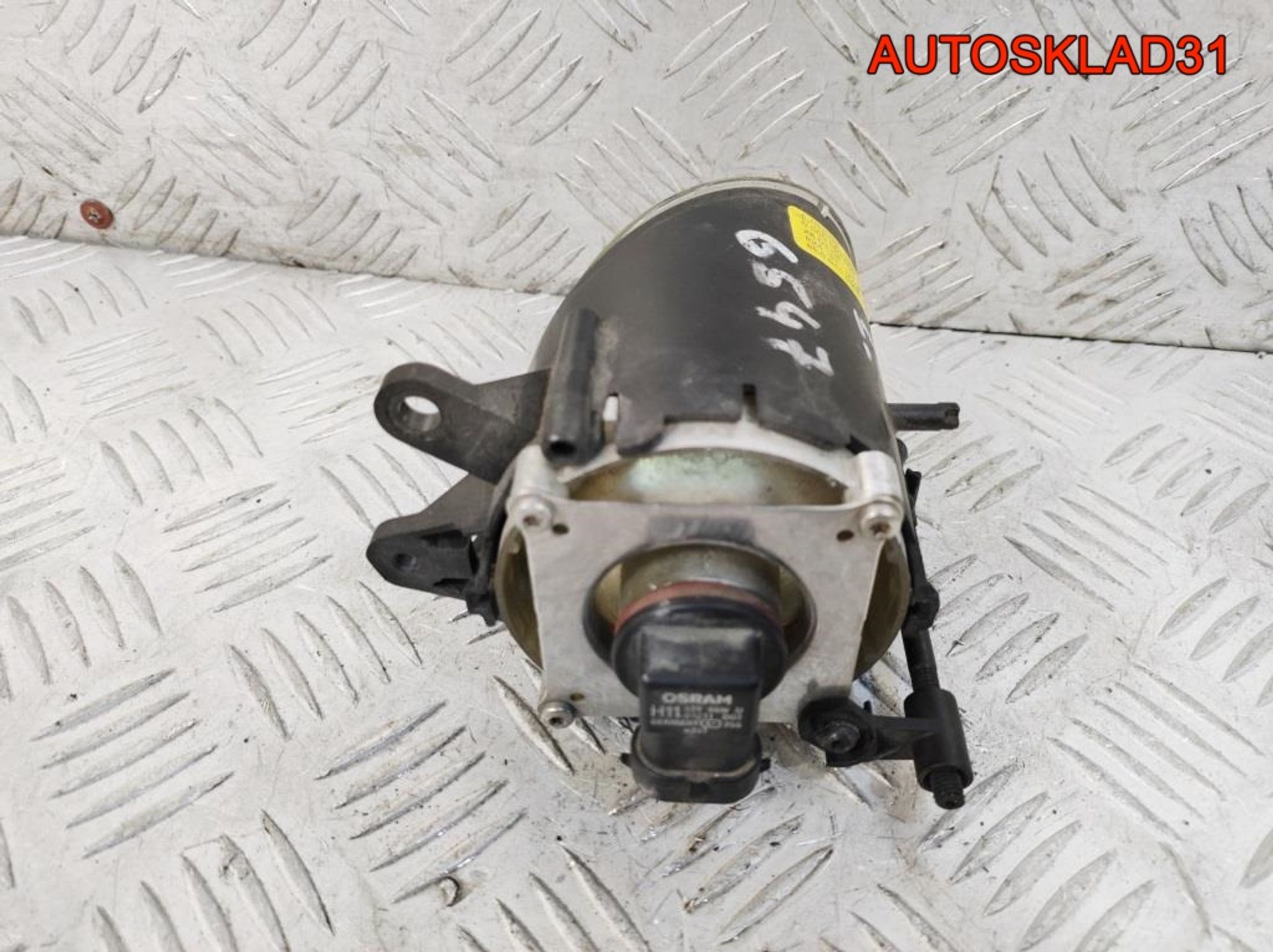 Фара противотуманная левая Audi A4 B6 8E0941699B, 1400 рублей, Дубовое