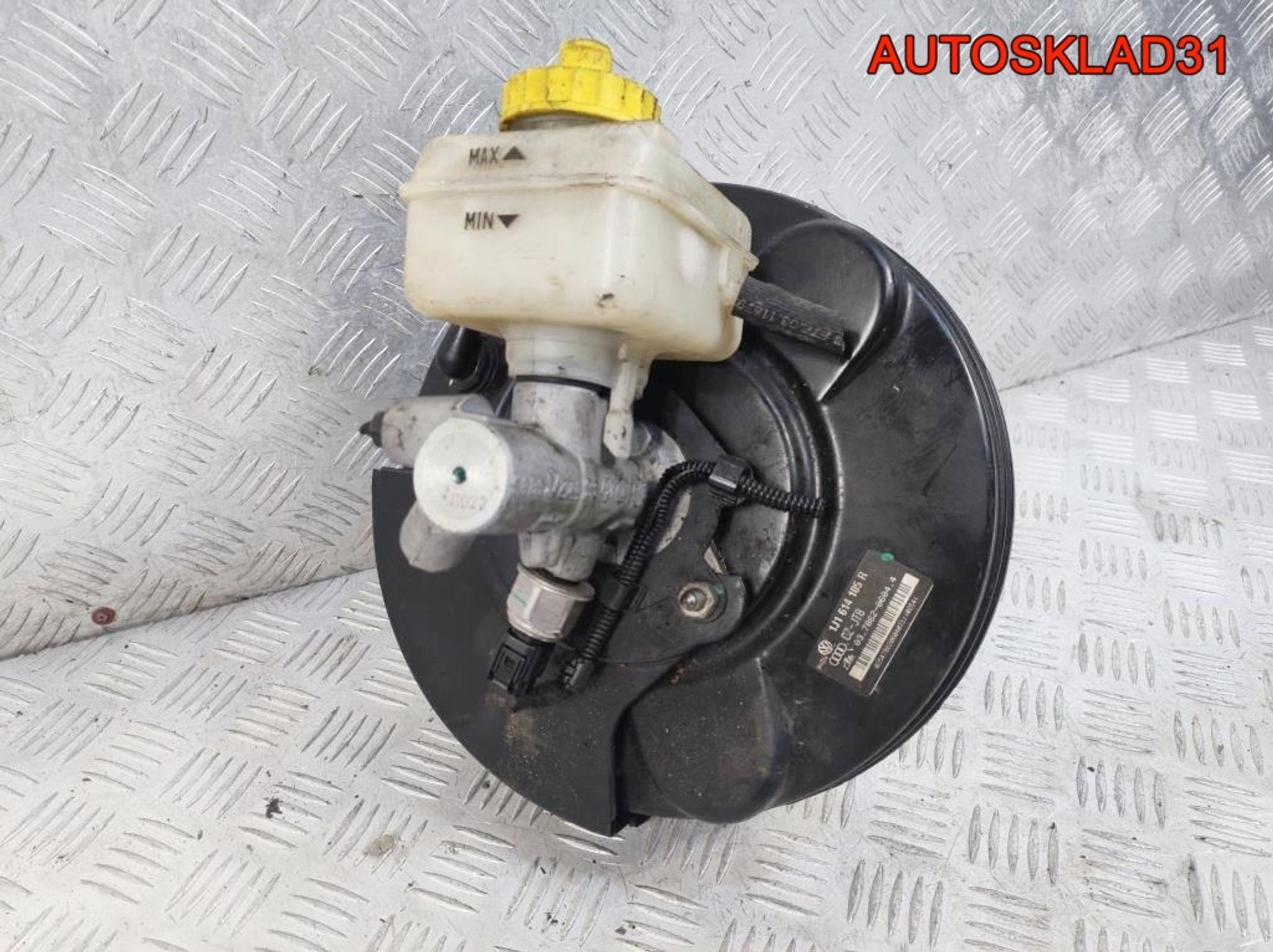 Усилитель тормозов вакуумный VW Golf 4 1J1614105R, 6000 рублей, Дубовое