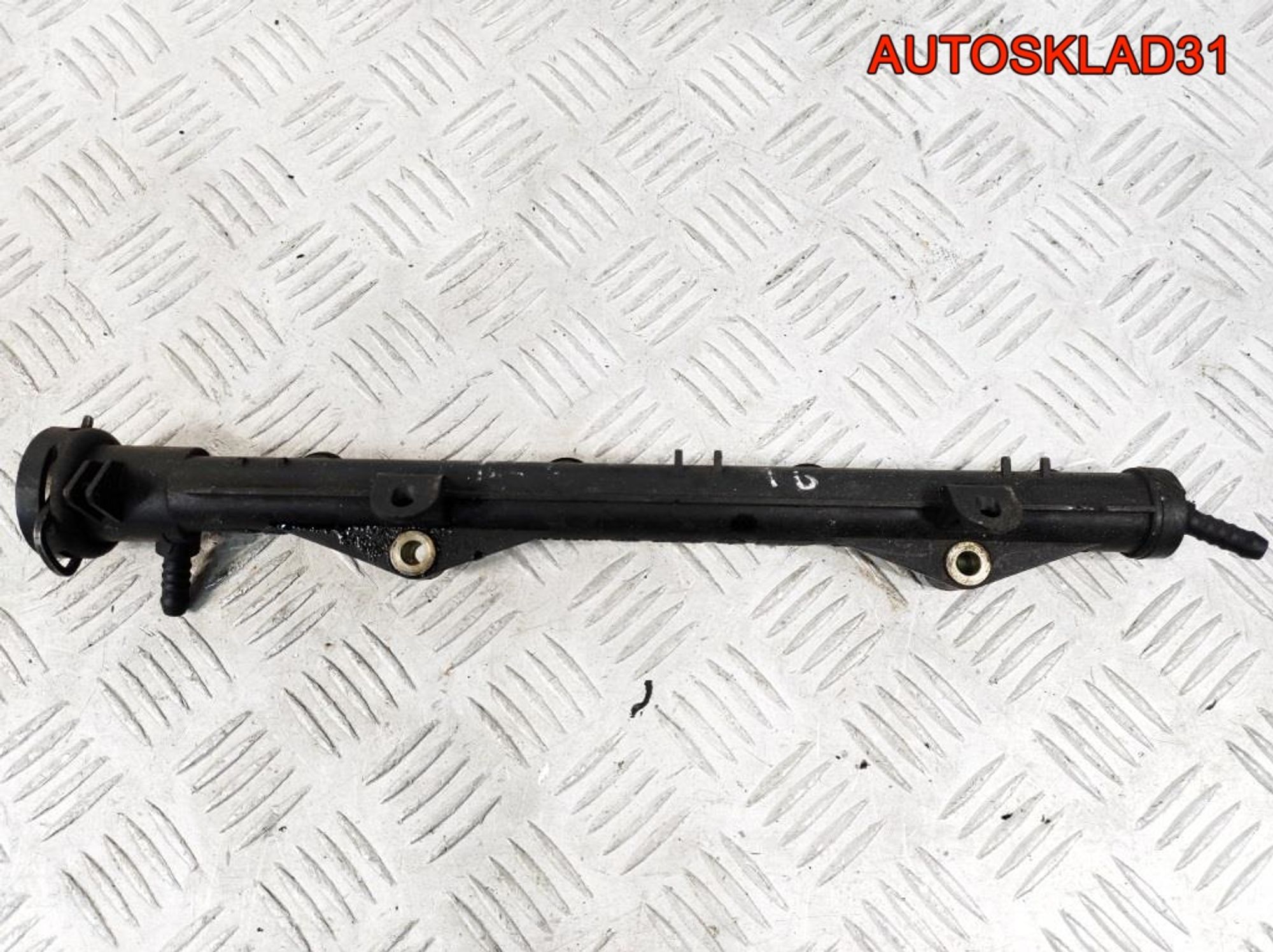 Рейка топливная VW Golf 3 032133319A, 900 рублей, Дубовое