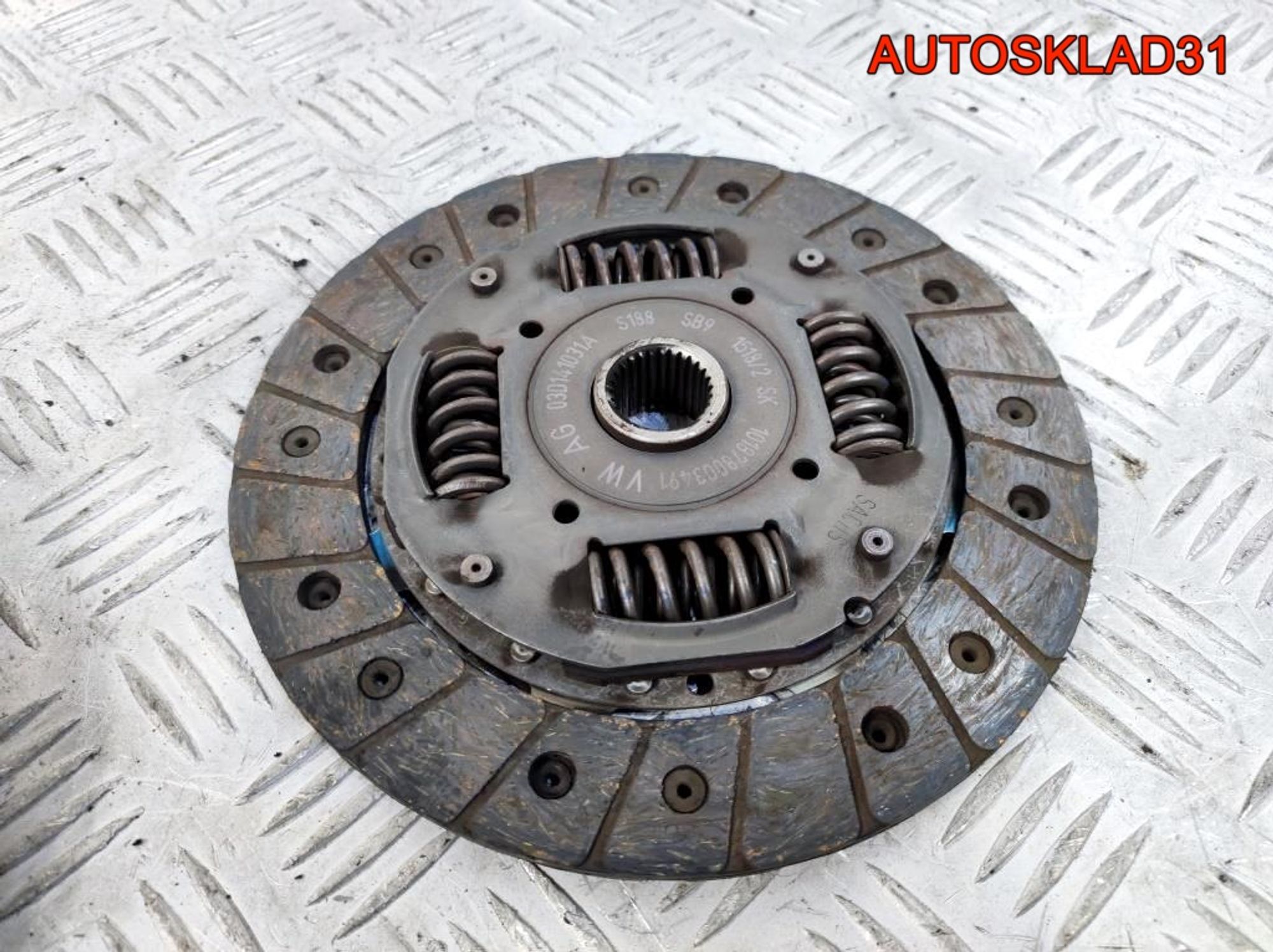 Комплект сцепления МКПП VW Polo 1,2 BBM 03D105271, 1800 рублей, Дубовое