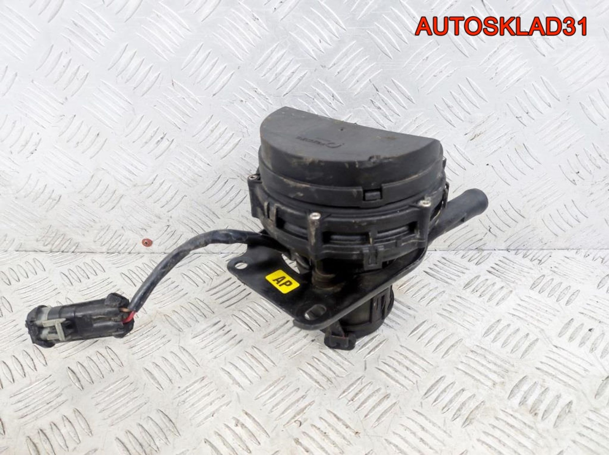 Насос воздушный Opel Vectra B 1,8 X18XE 90530018, 1300 рублей, Дубовое