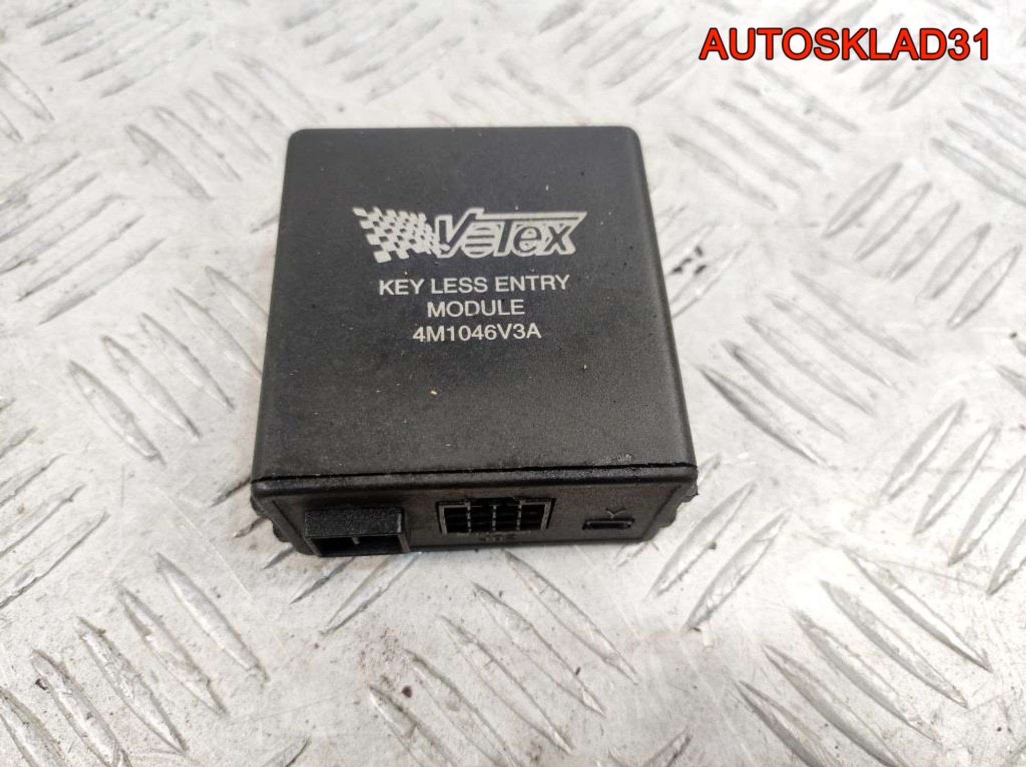 Блок комфорта Volkswagen Sharan 4M1046V3A, 2000 рублей, Дубовое