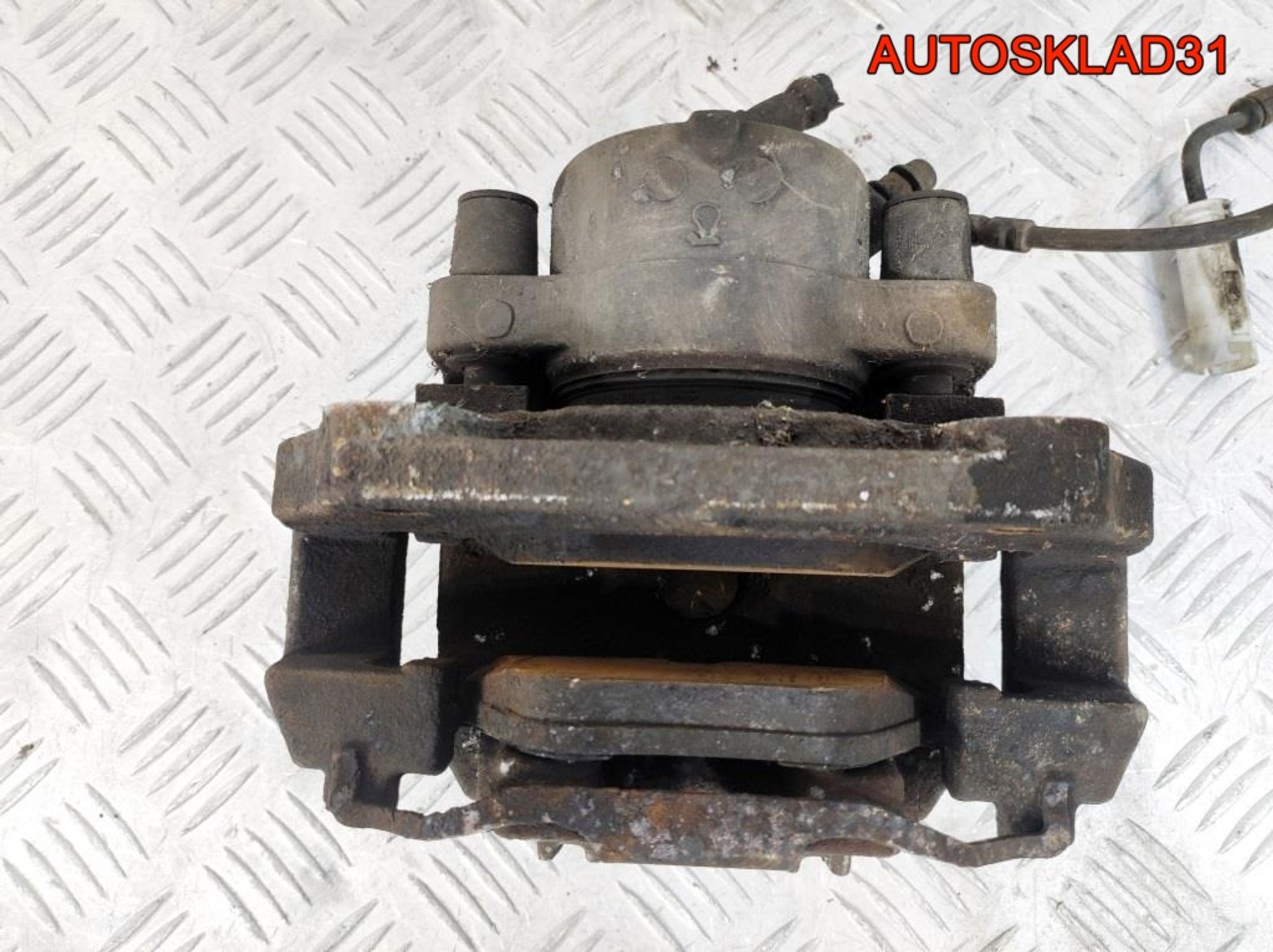 Суппорт тормозной перед левый BMW E90 34116769091, 2100 рублей, Дубовое