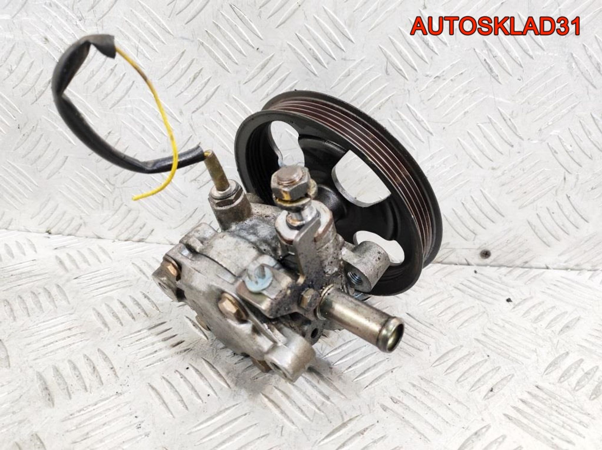 Насос ГУР Mitsubishi Carisma DA 1.8 4G93 MR916044, 3300 рублей, Дубовое