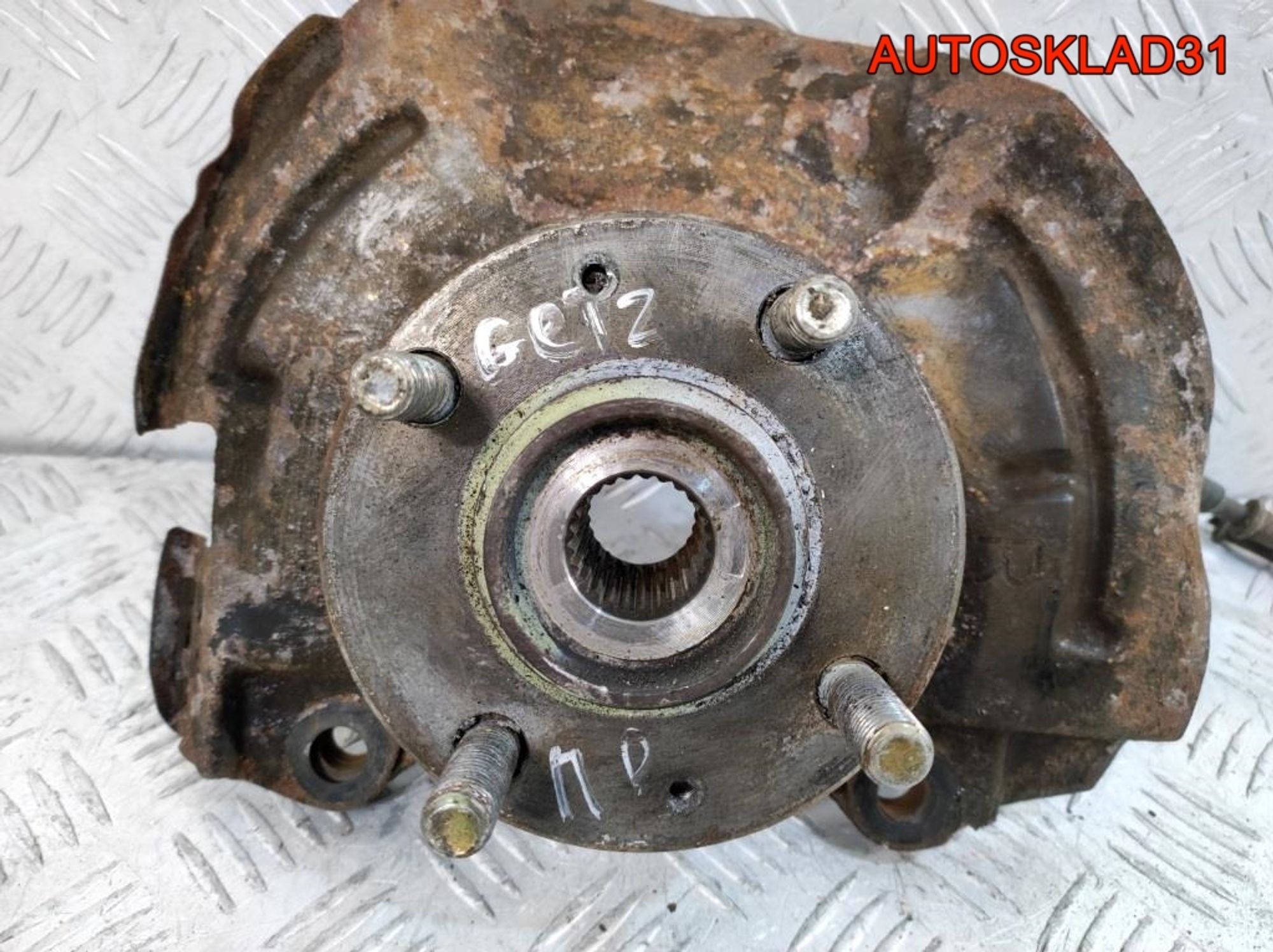 Кулак поворотный передний правый в сборе Hyundai Getz 517161C110, 4500 рублей, Дубовое