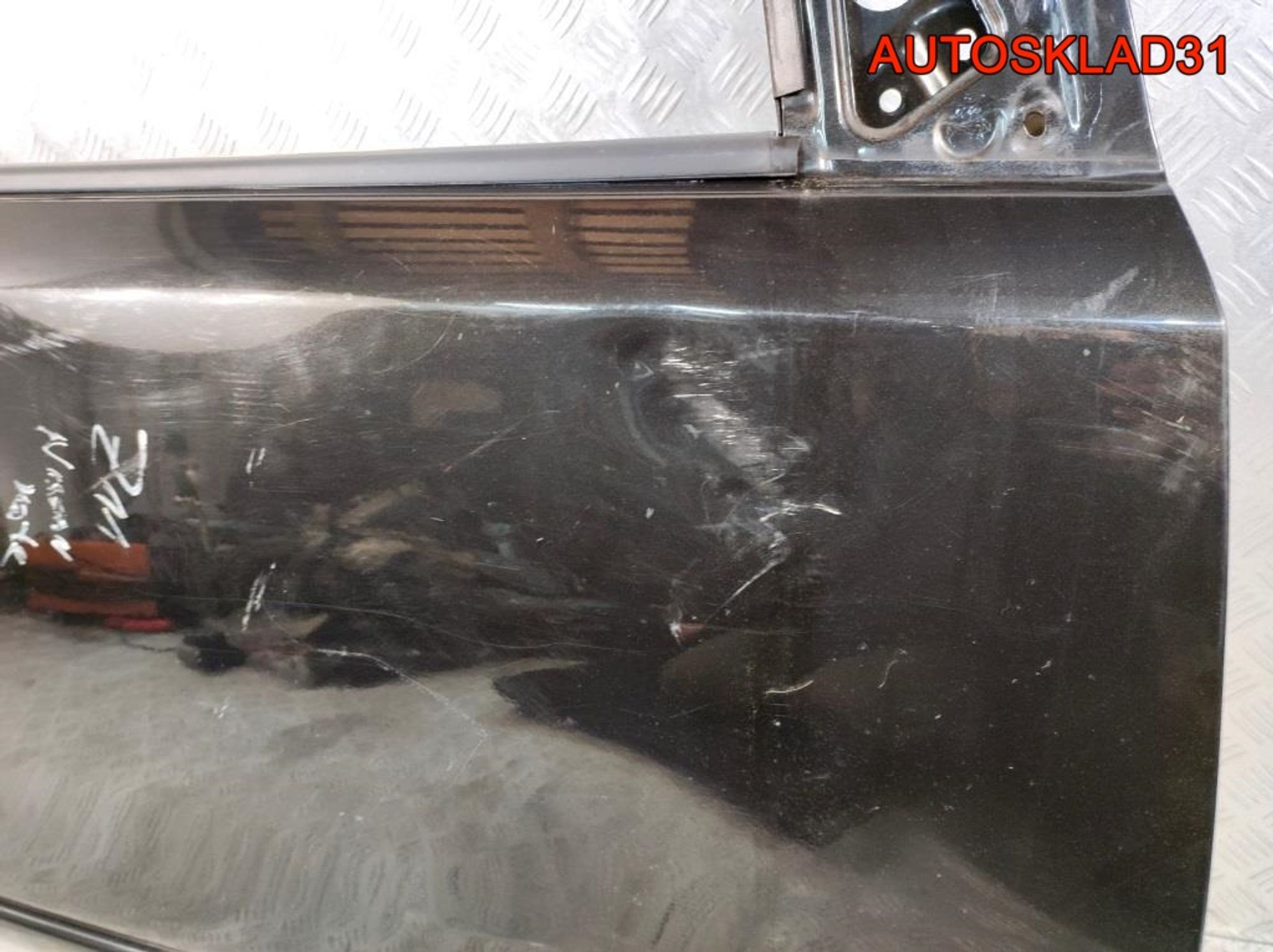 Дверь передняя правая Nissan Note E11 H01009U0M0, 12200 рублей, Дубовое