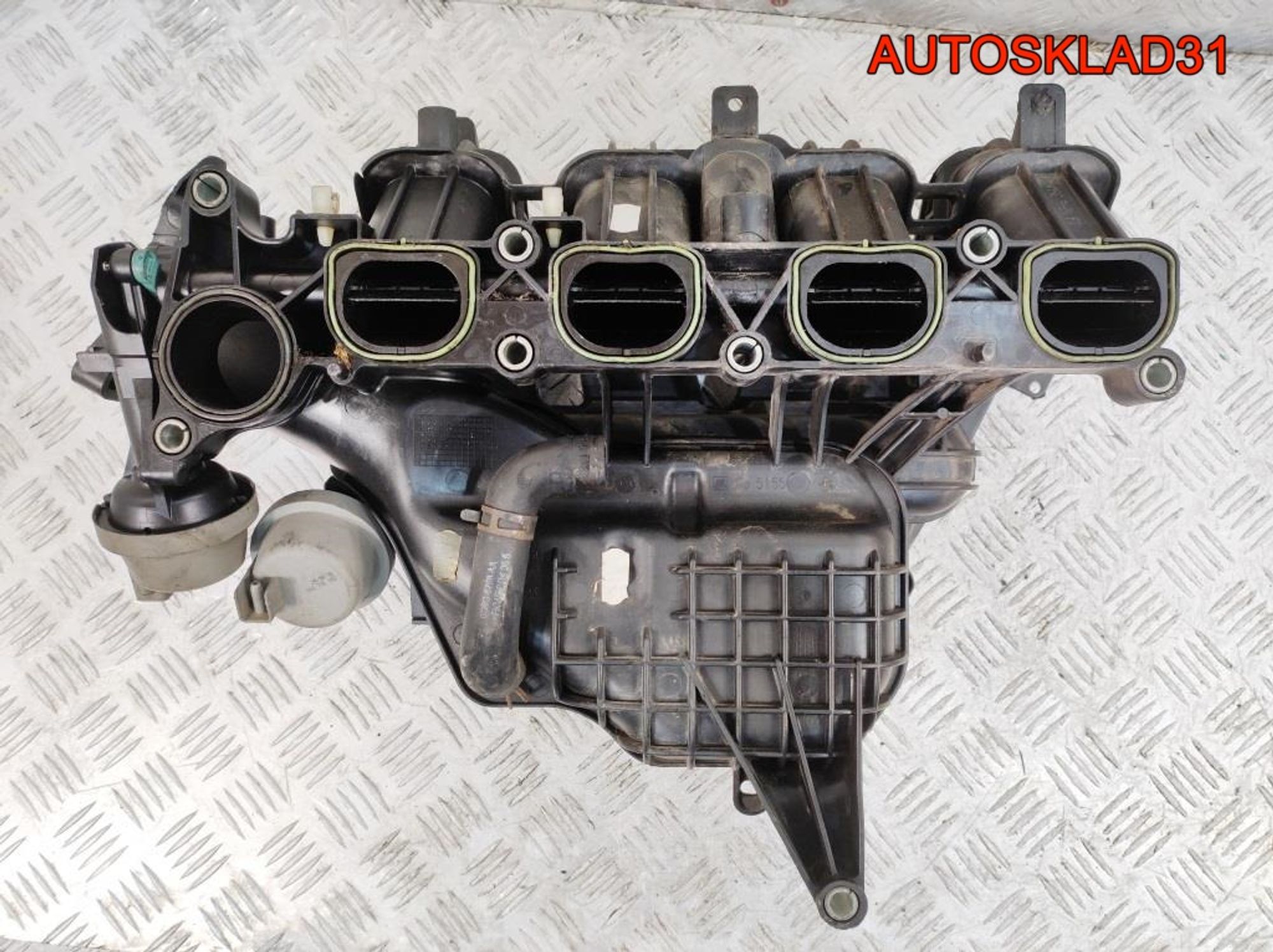 Коллектор впускной Ford Focus 2 1,8 QQDB 4M5G9424FT, 5000 рублей, Дубовое