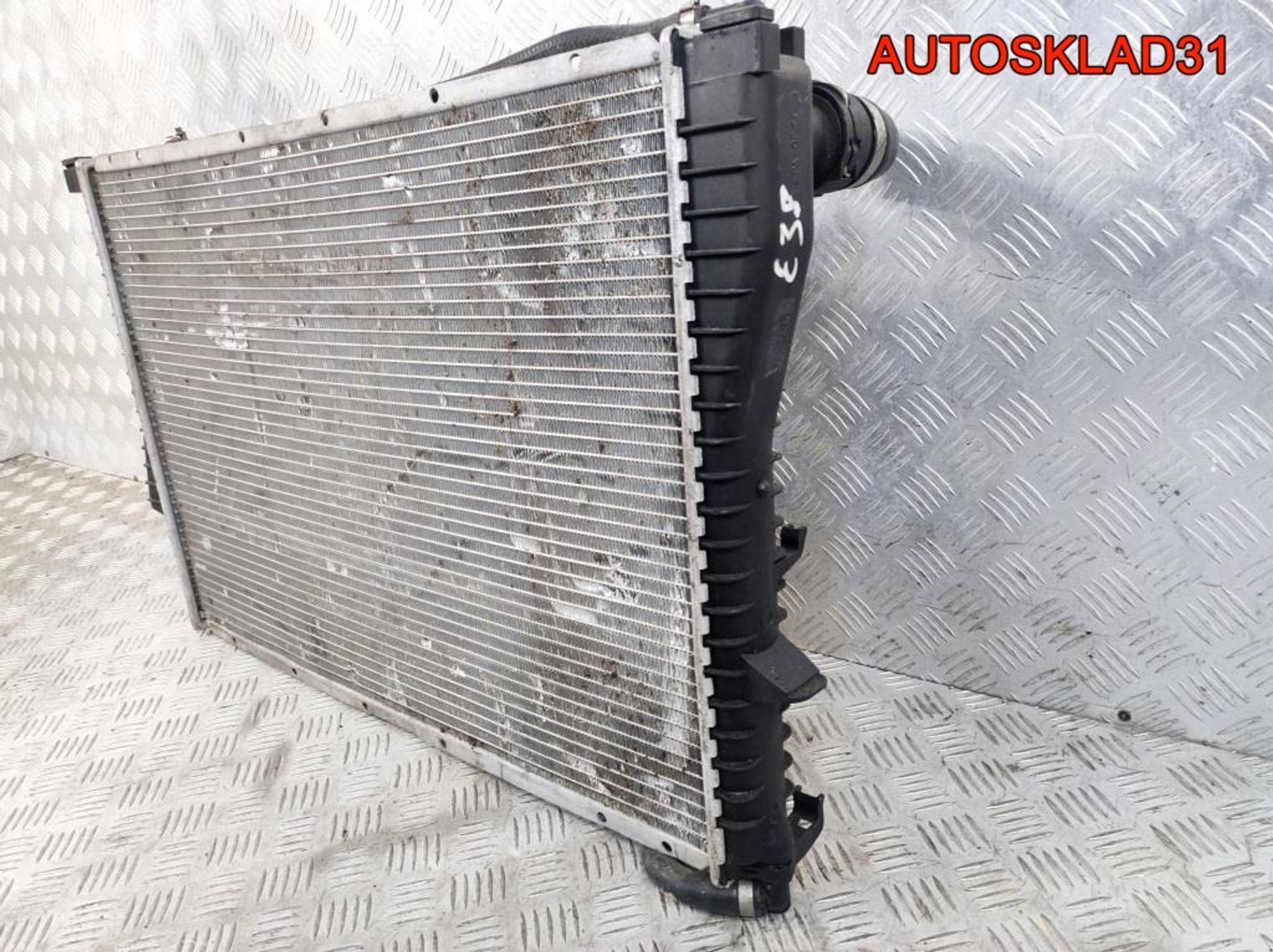 Радиатор основной BMW E38 3,5 Бензин 17111436061, 7300 рублей, Дубовое