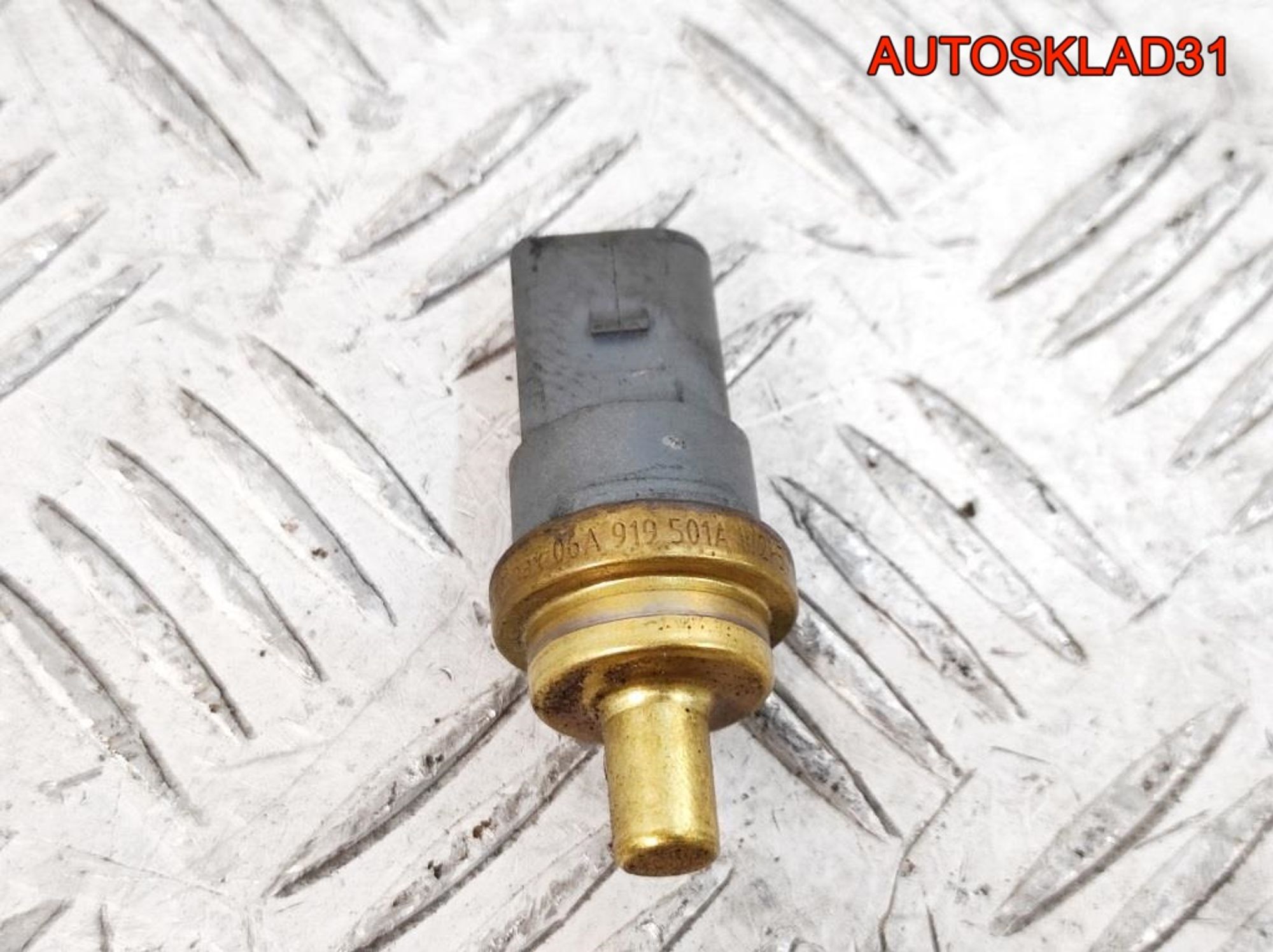 Датчик температуры Audi A6 C5 06A919501A, 300 рублей, Дубовое