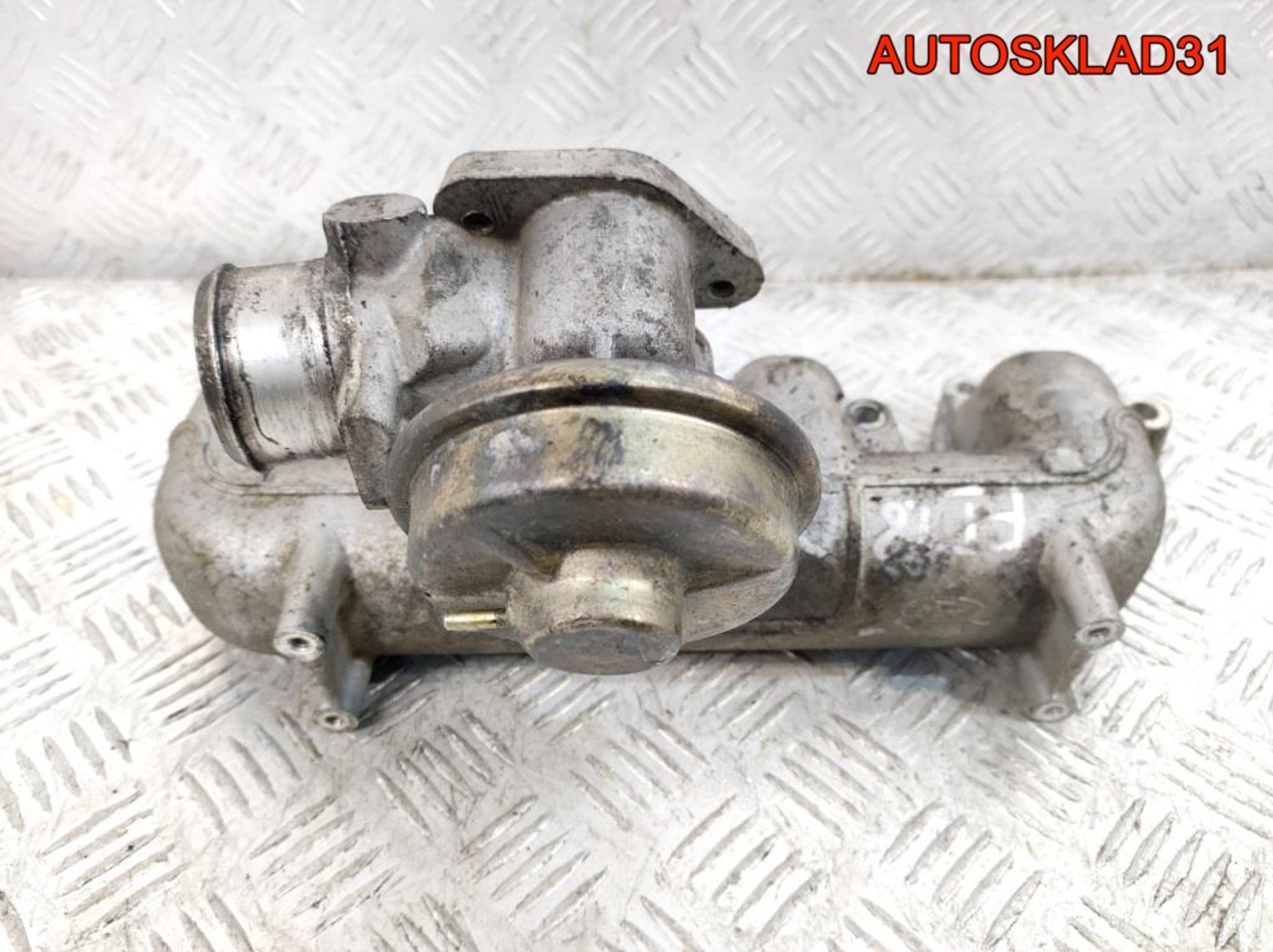 Коллектор впускной Ford Focus 1 1,8 Дизель 1498882, 700 рублей, Дубовое