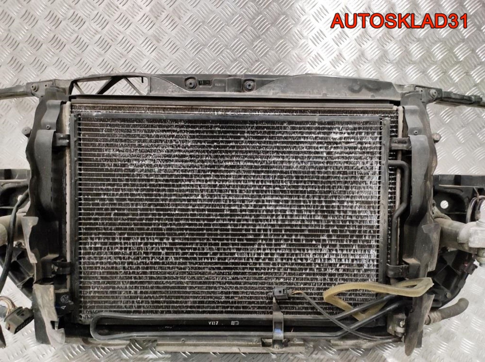 Панель передняя в сборе Audi A4 B6 2,4 Бензин (Р), 20000 рублей, Дубовое