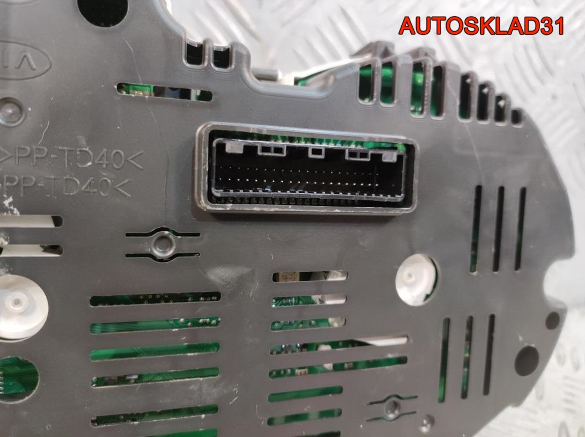 Панель приборов Kia Rio 3 940161W048 Дизель, 6000 рублей, Дубовое