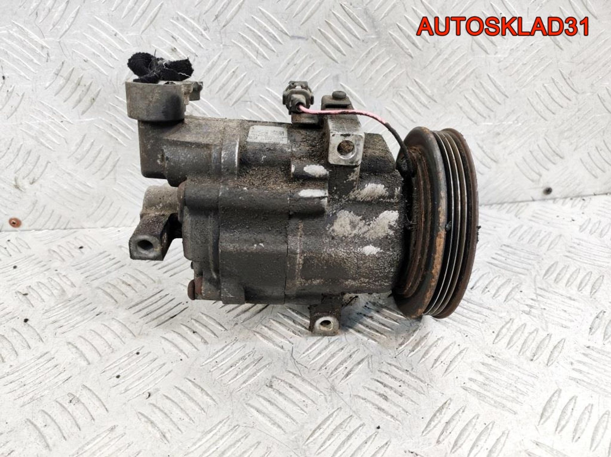 Компрессор кондиционера Nissan Micra K12 1,2 CR12 92600AX84B, 5000 рублей, Дубовое