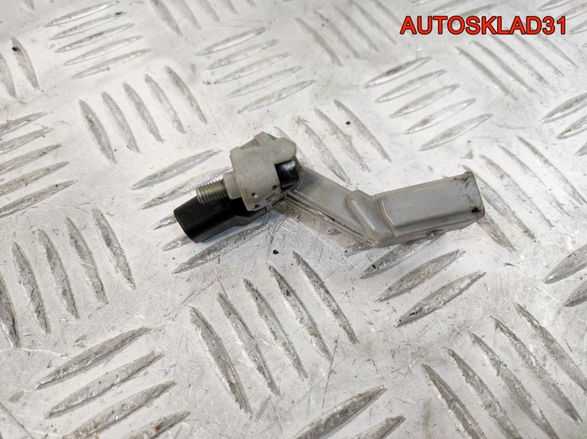 Датчик положения коленвала VW Golf 5 036906433E, 900 рублей, Дубовое