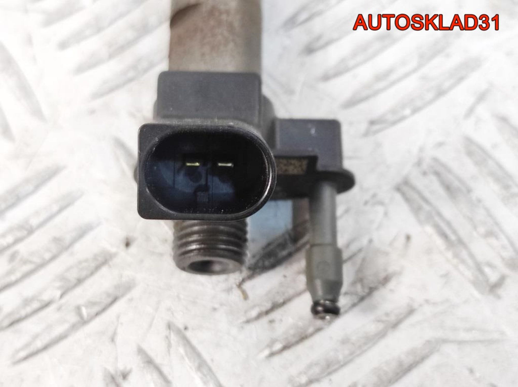 Форсунка дизельная BMW E90 2.0 N47D20A 13537805428, 10000 рублей, Дубовое