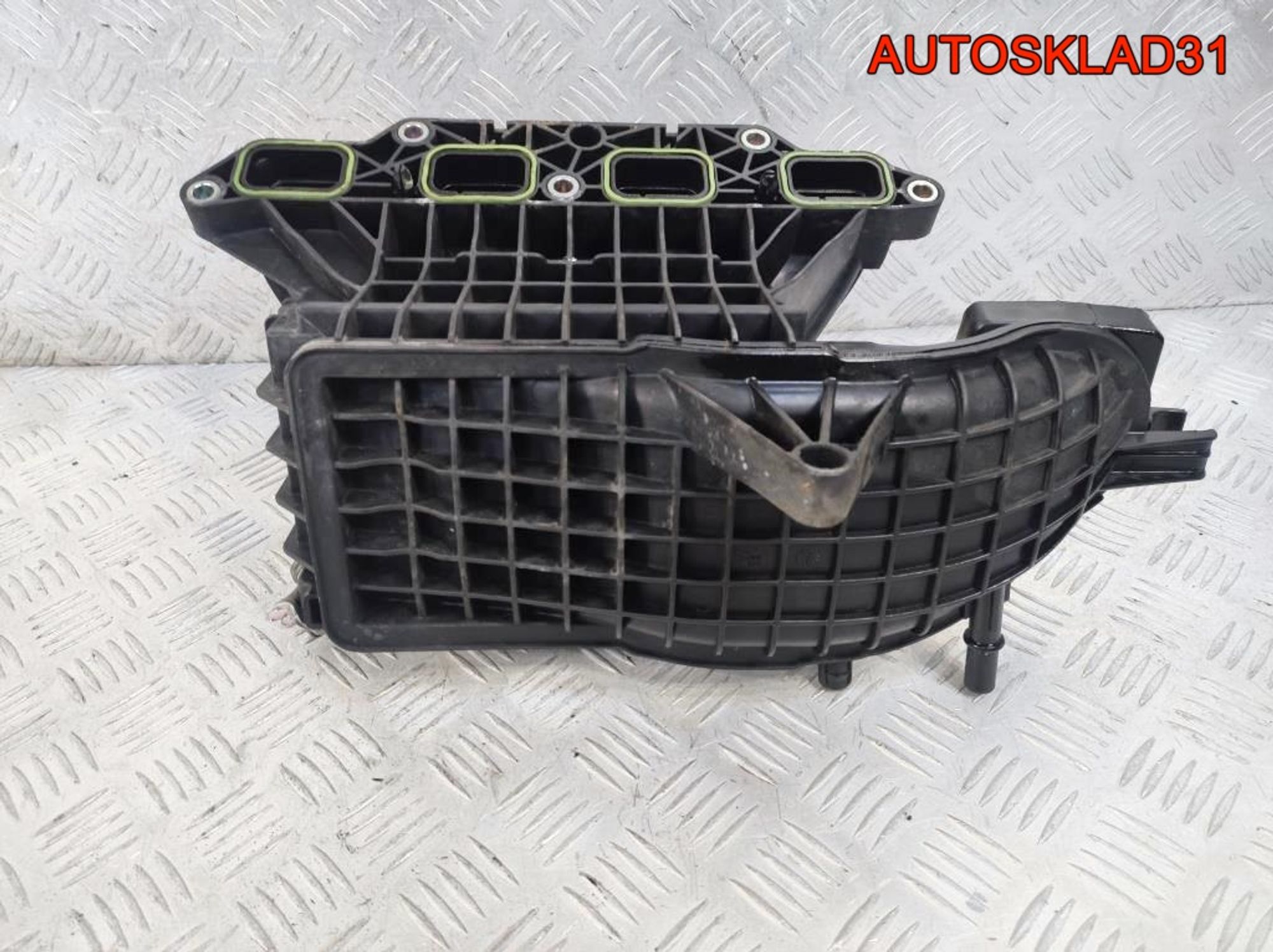 Коллектор впускной VW Golf 6 1.4 CAX 03C129711AD, 4100 рублей, Дубовое