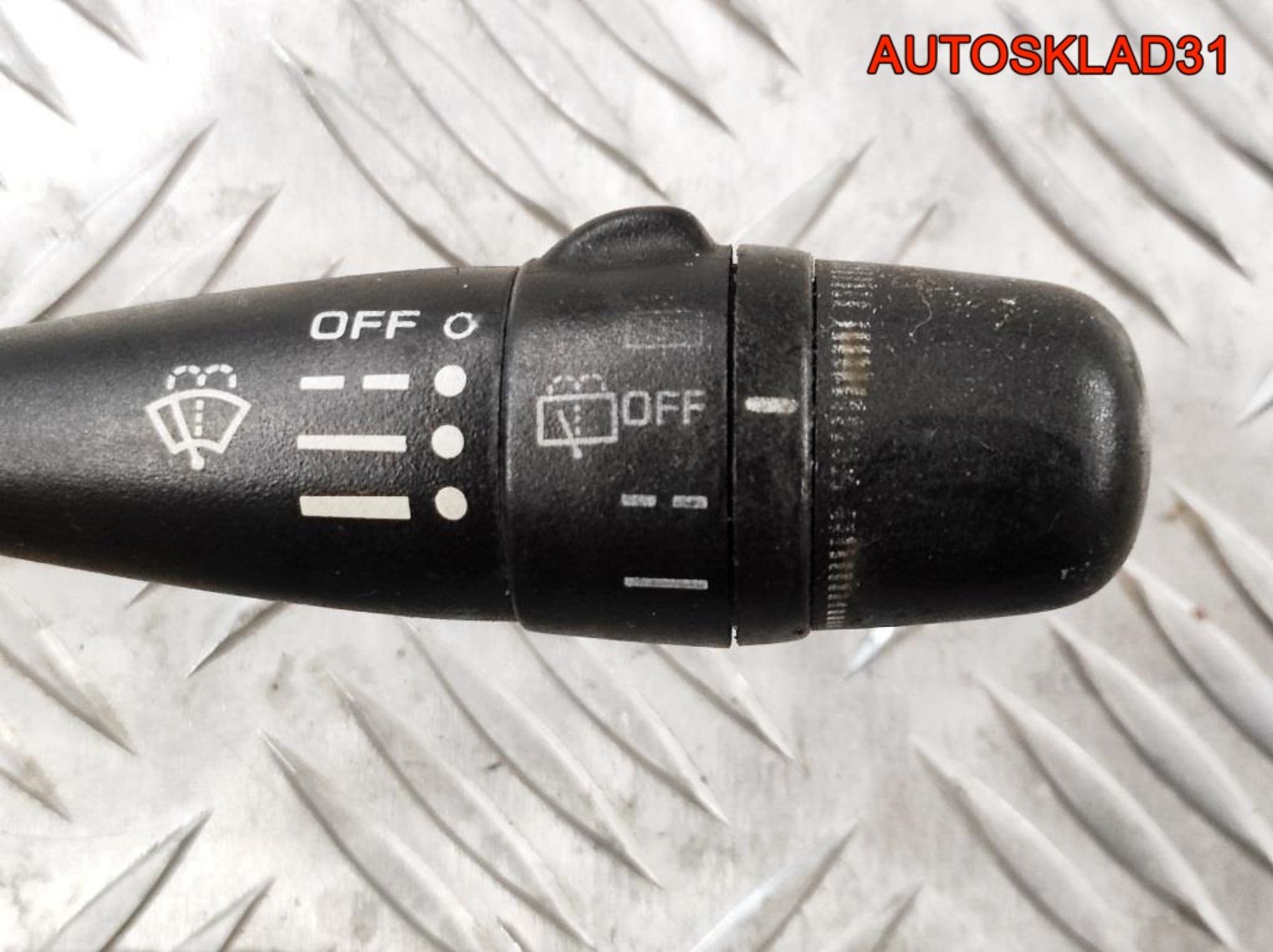 Переключатель подрулевой Nissan Sunny N14, 2000 рублей, Дубовое